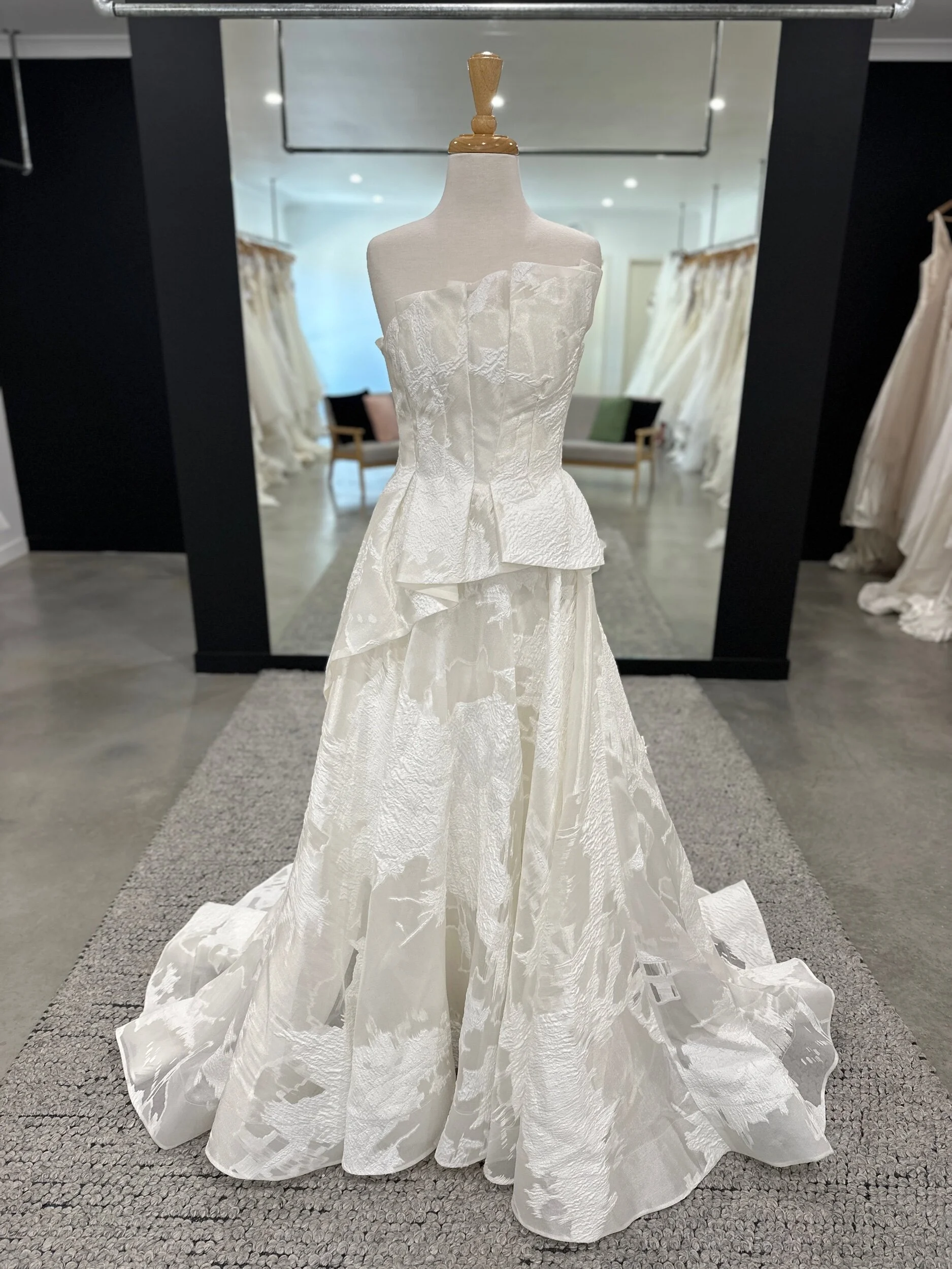 ABE72D0F-95F3-4321-BA63-C168AA9D16AA