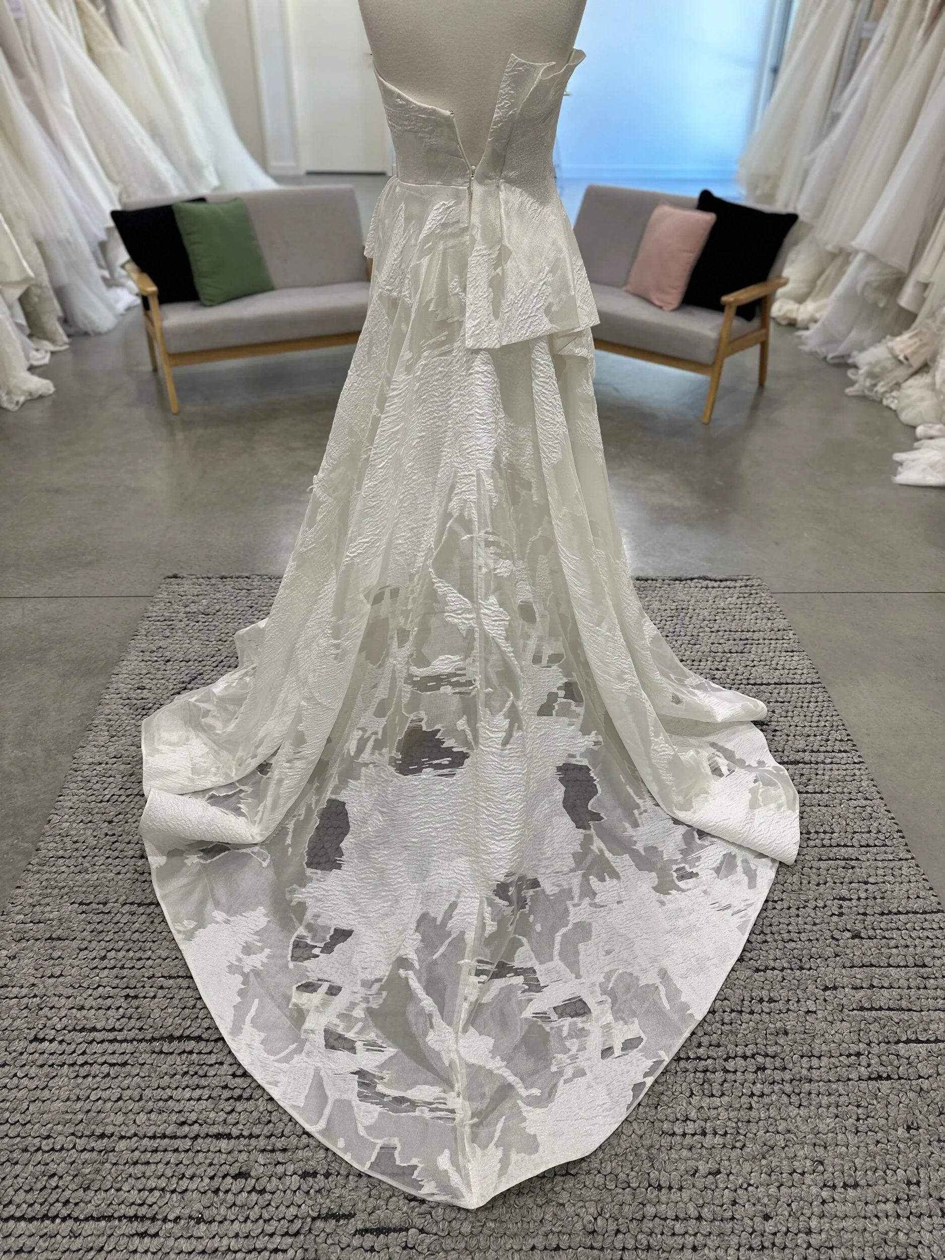 3E4253C9-CF29-4410-97B2-127D6372A9EC