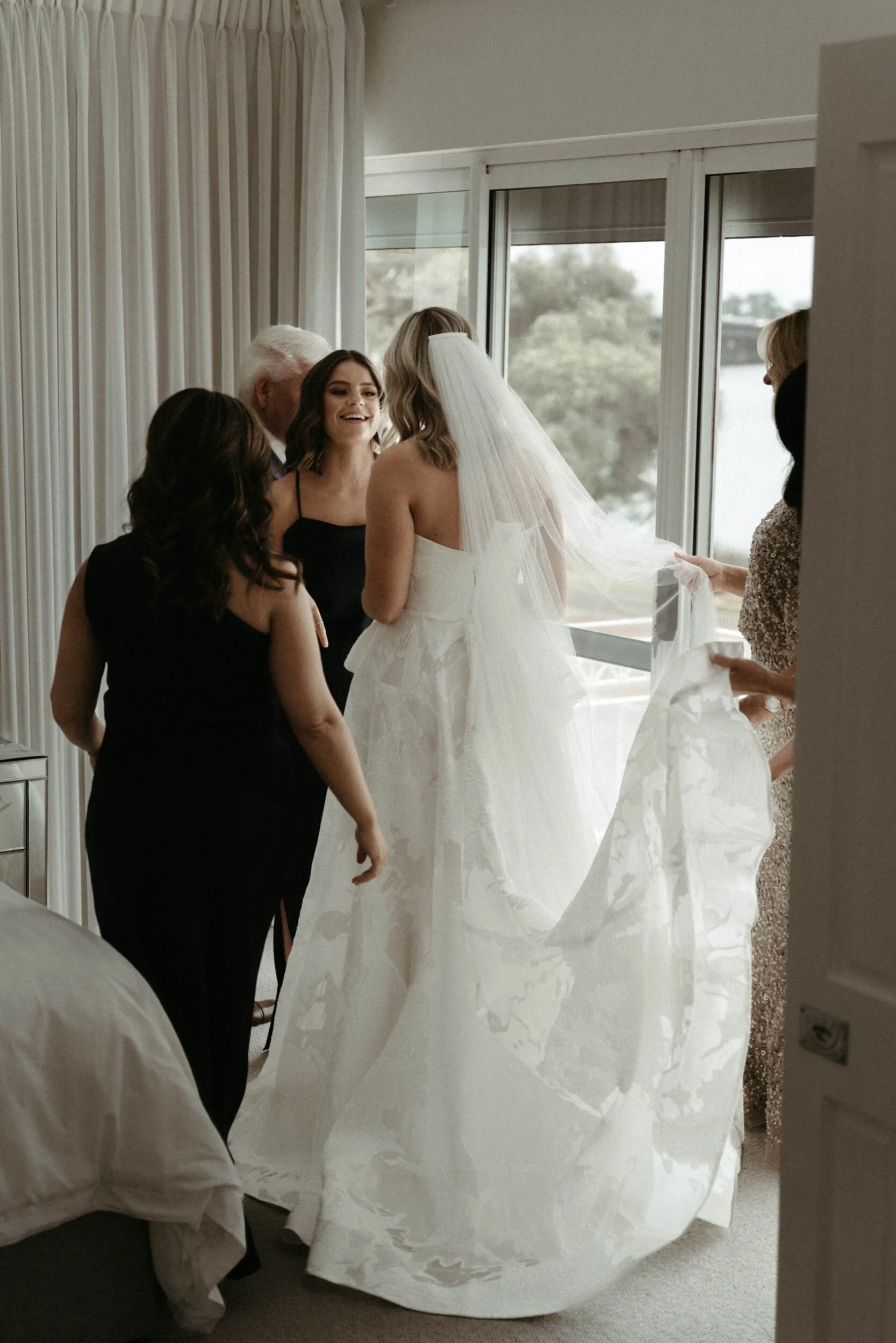 08480B2F-DCE3-40C1-90B6-7B74CB2407BC