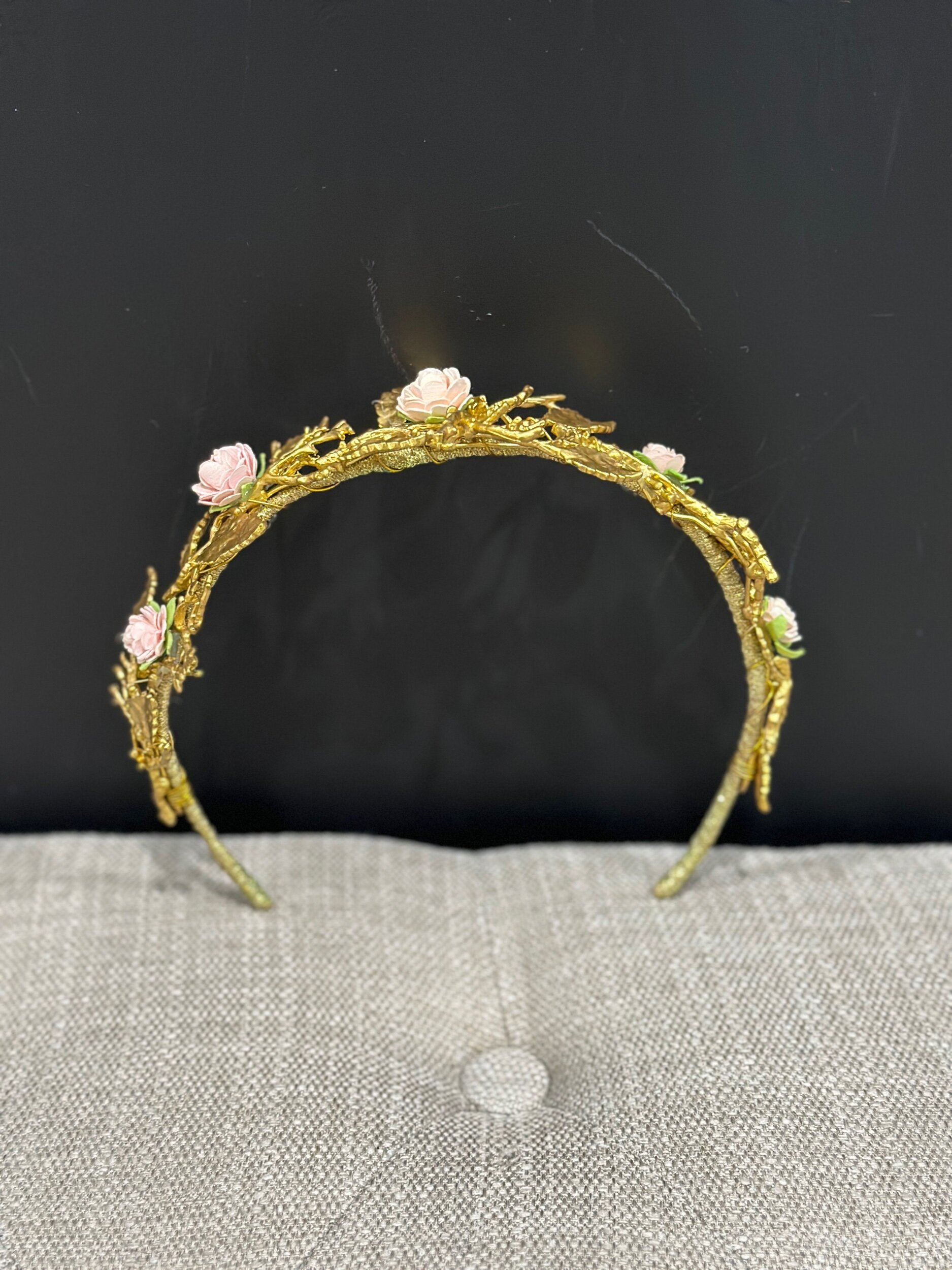 6E8314F6-C160-481F-9F81-F4095F9AA07B