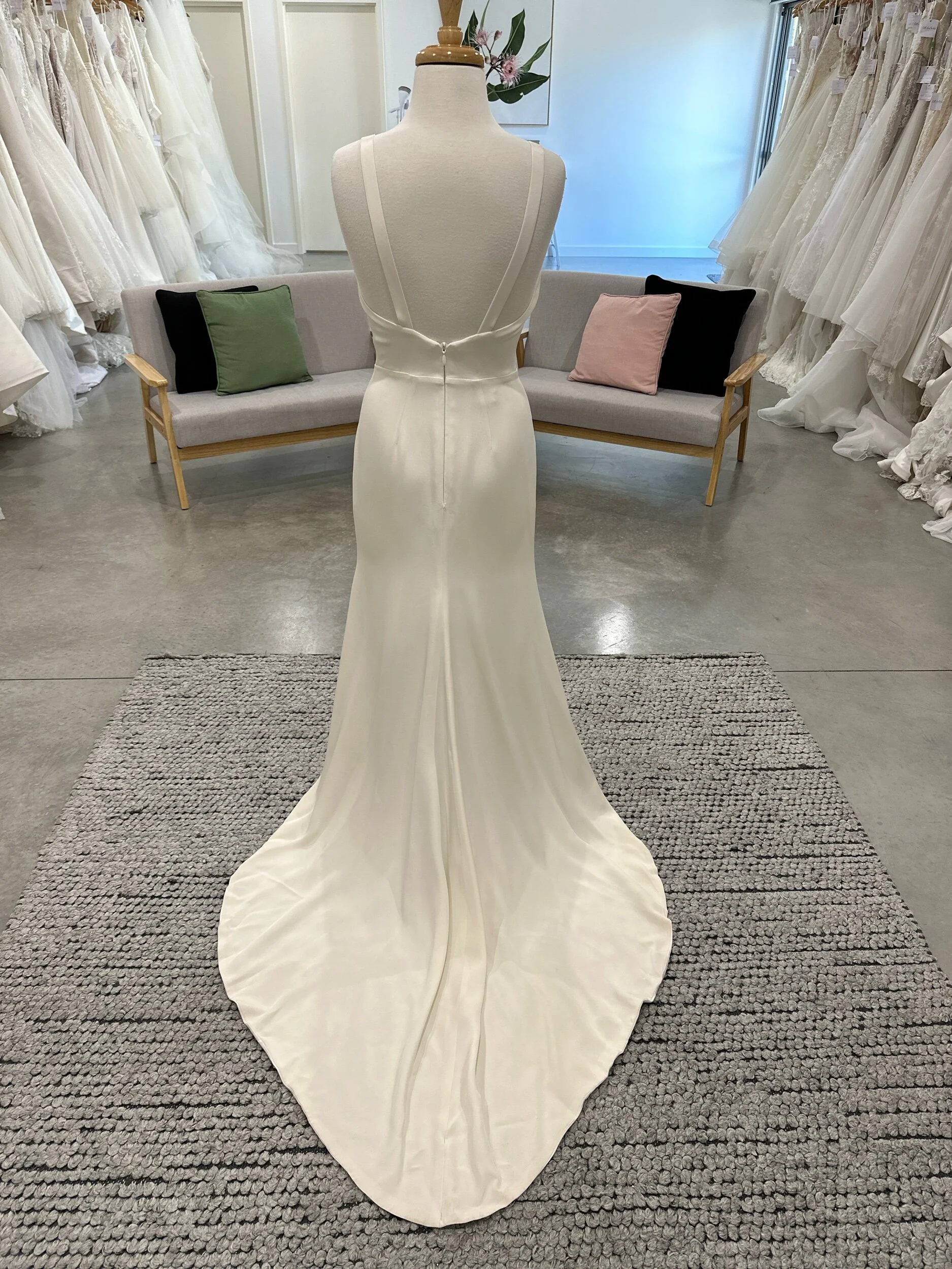 8A76BA66-AFB7-4D3A-B9F4-72C1C2E8027A