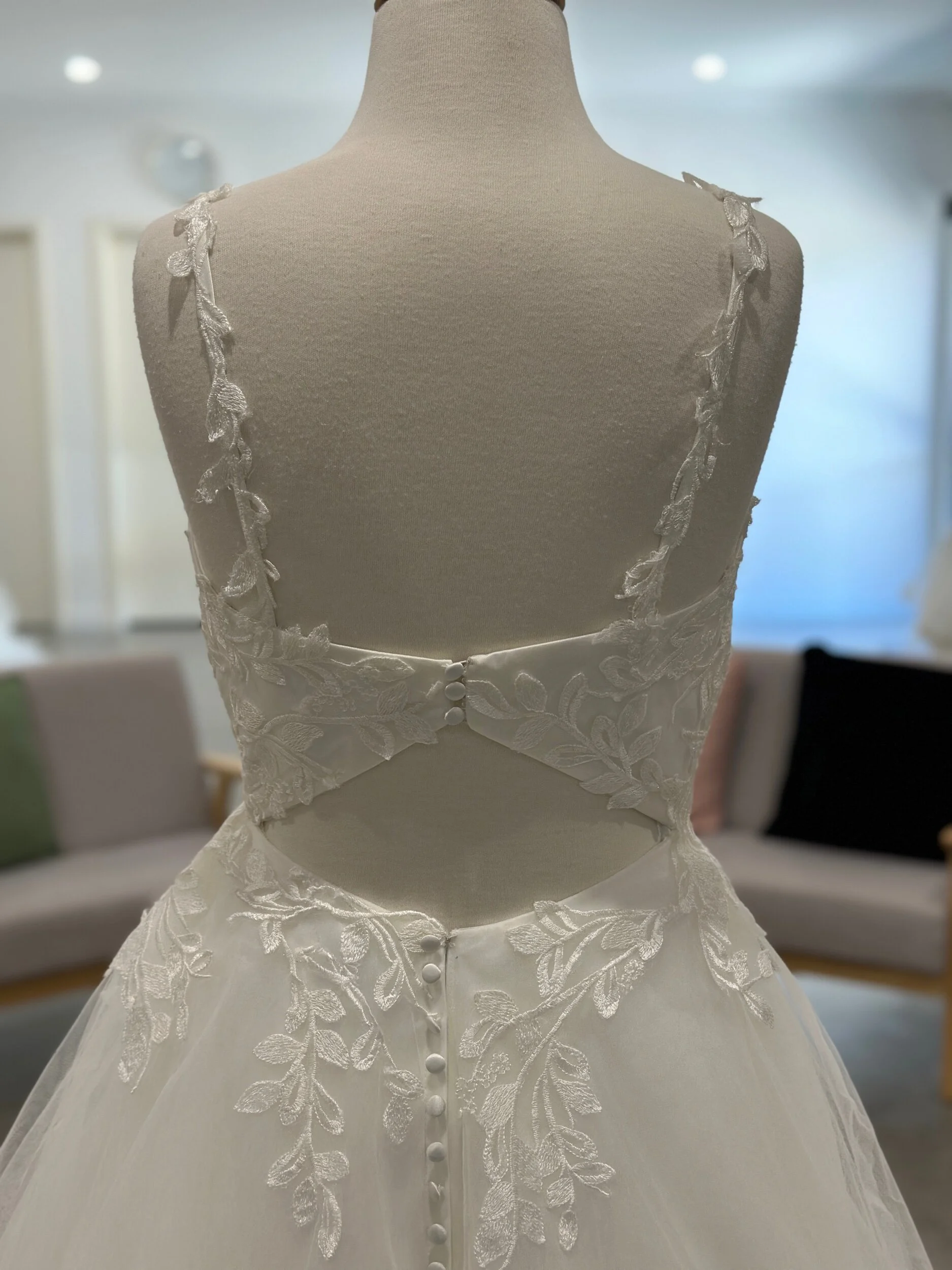 6834BBE2-54C7-4D2A-B50A-74FD661CDC5B