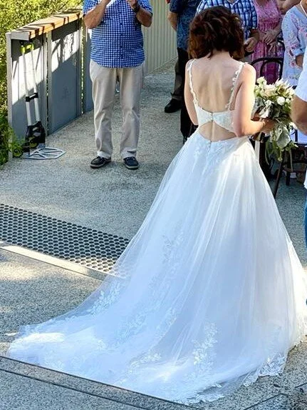 E646C559-44A9-4120-B223-D3A2CDC2D71A