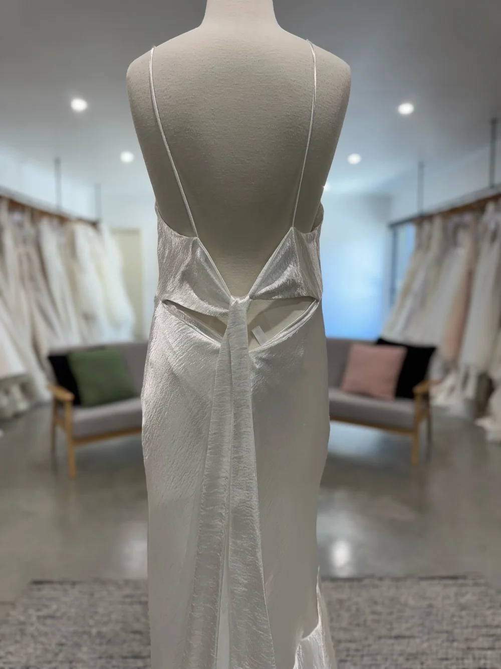 chinese dress ladies Aura Veil