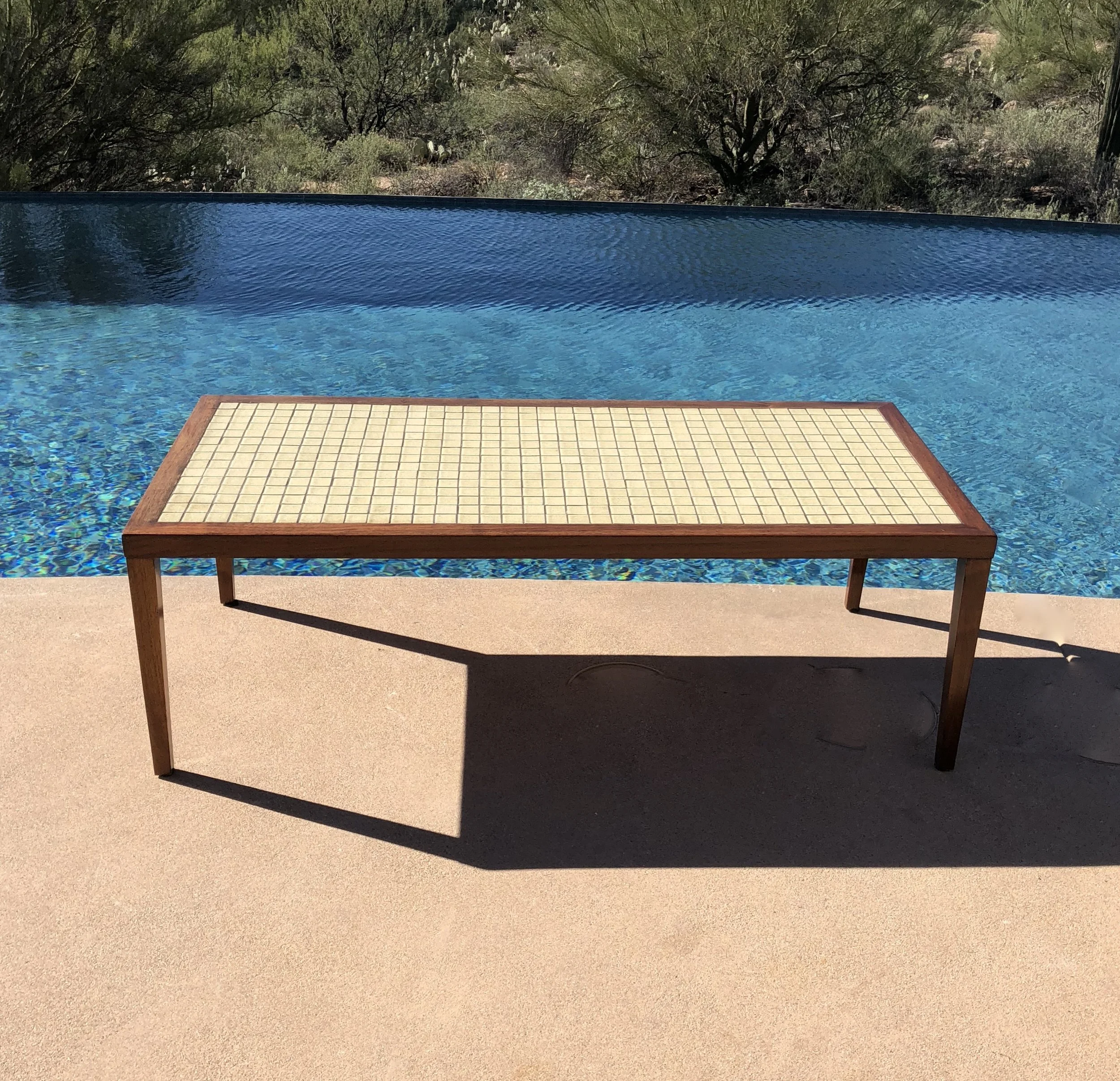 Mid Century Modern Gordon Martz Coffee Table