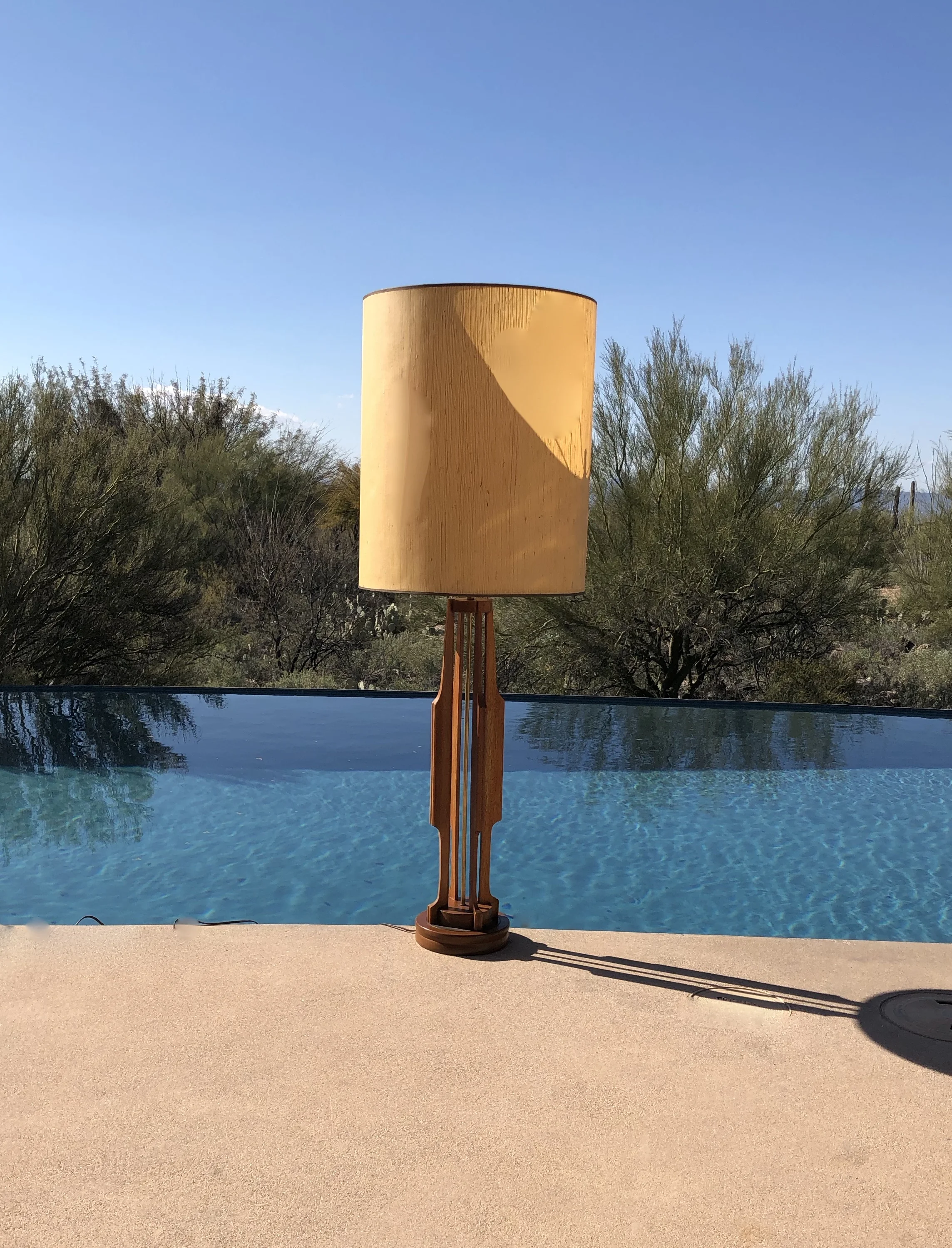Mid Century Modern Modeline Lamp