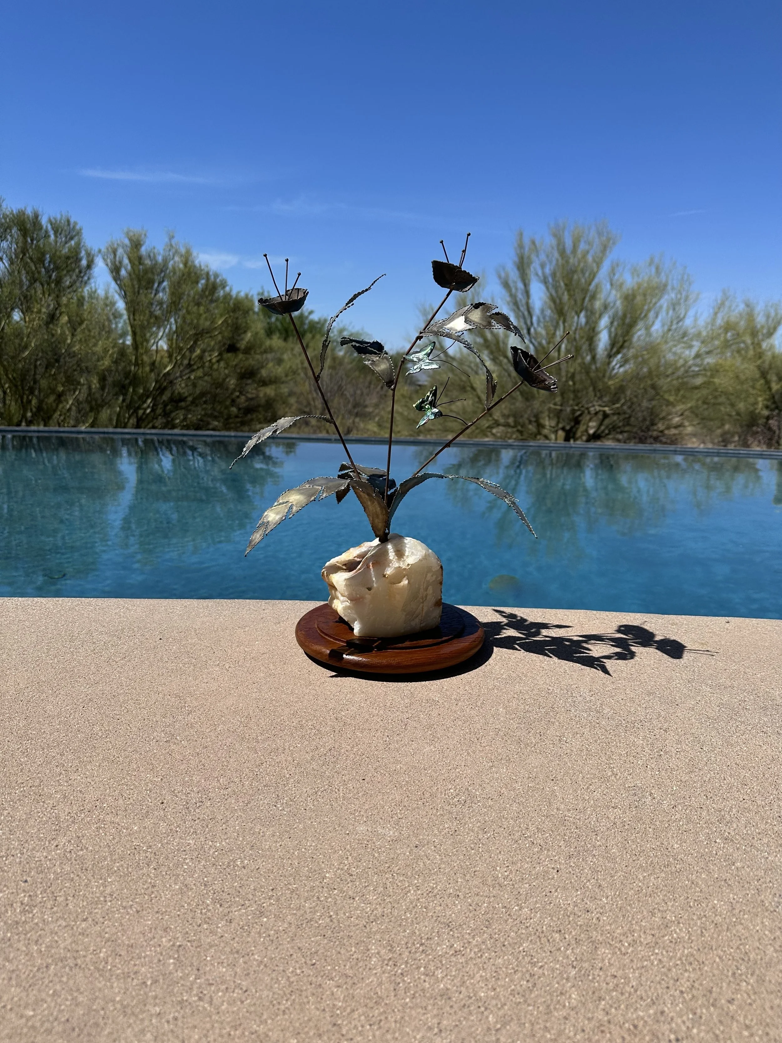 Vintage Brutalist Torch Cut Floral