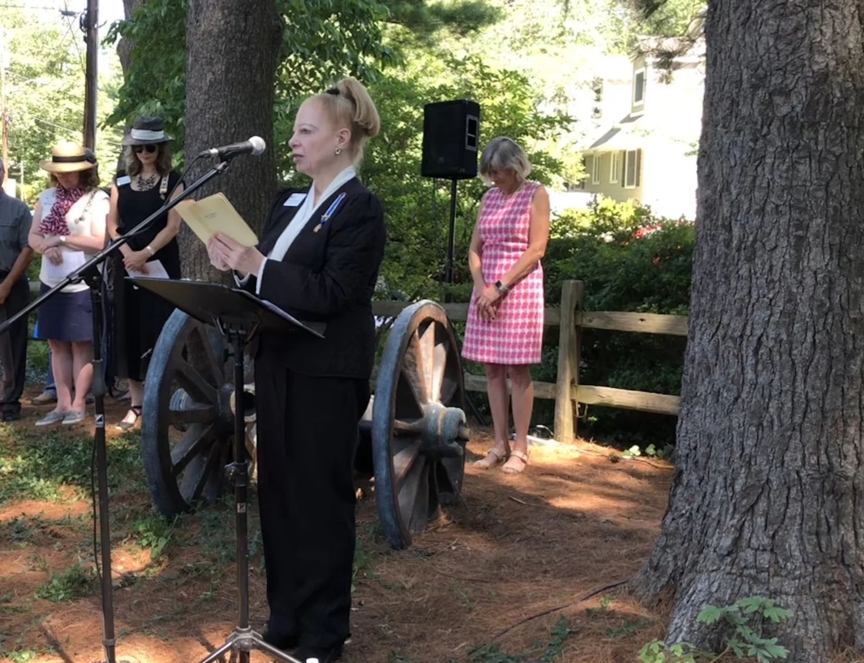 Grave marking ceremony, Wren-Darne Family Cemetery, July 2018