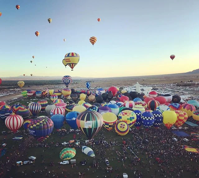 Albuquerque International Balloon Fiesta has begun. Beautiful morning at the largest balloon festival in the world. #hotairrize #experientialmarketing #hotairballooning #marketing #hotairballoon #ballooning #branding #brand #engagementmarketing #even