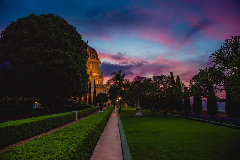 3/365 95 Glorified be God The Lord of Splendor and Beauty