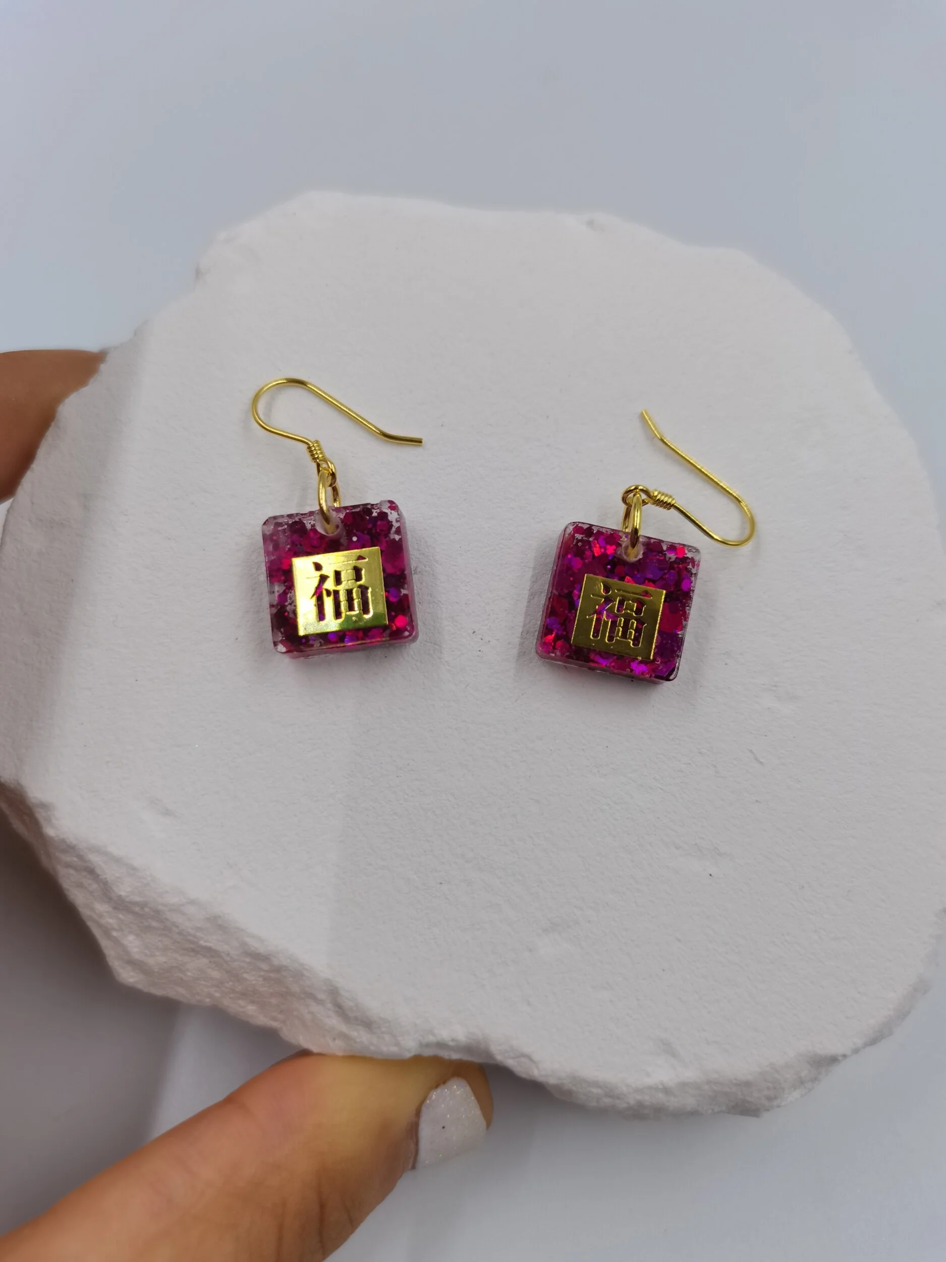 26DD166F-48C4-461F-9E58-64C04700344E