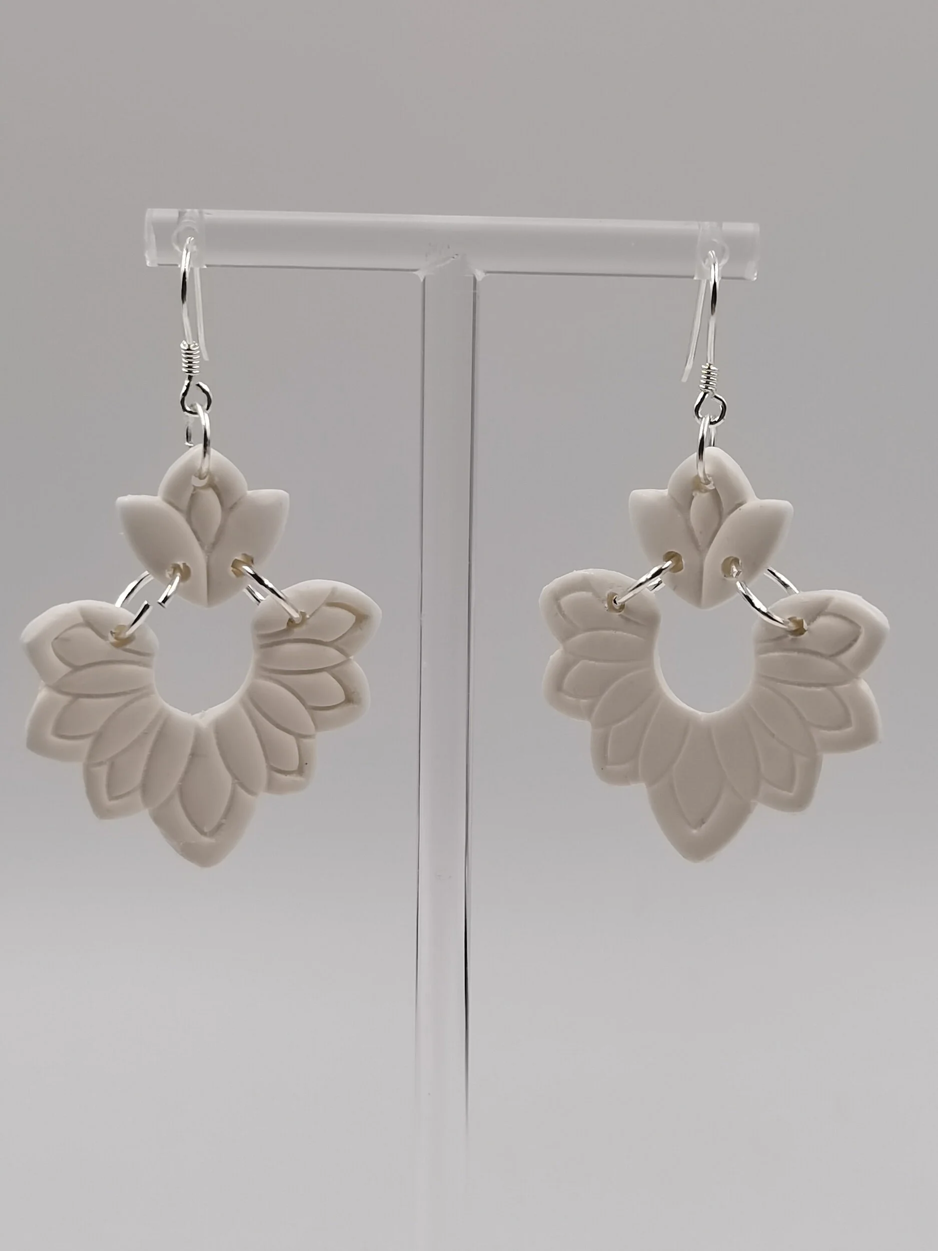 BF8FCC92-DFFD-42FE-A827-3E6B27AD9B00