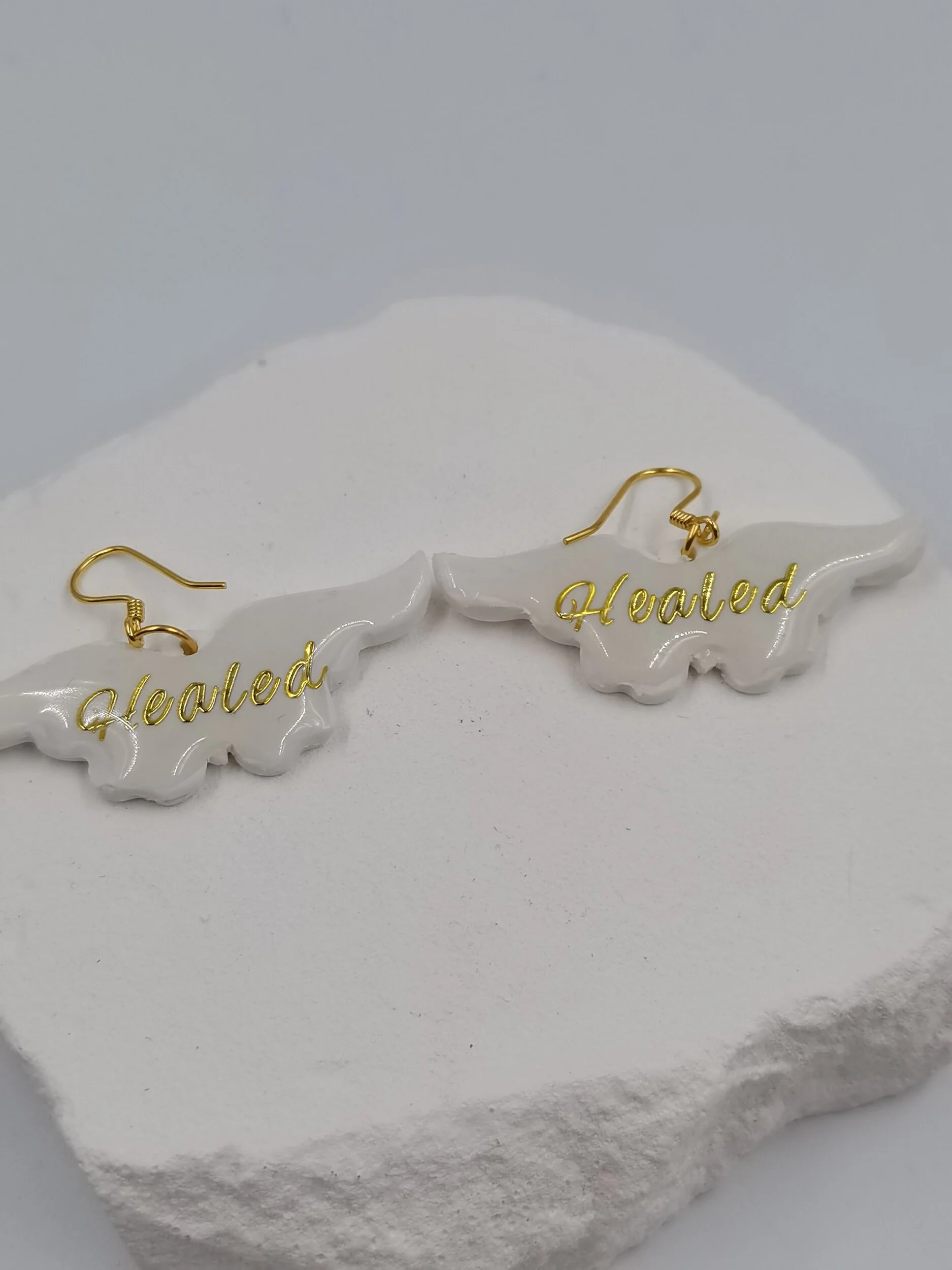 CC24D265-5EA5-4A62-92D6-0144E9AF9E22