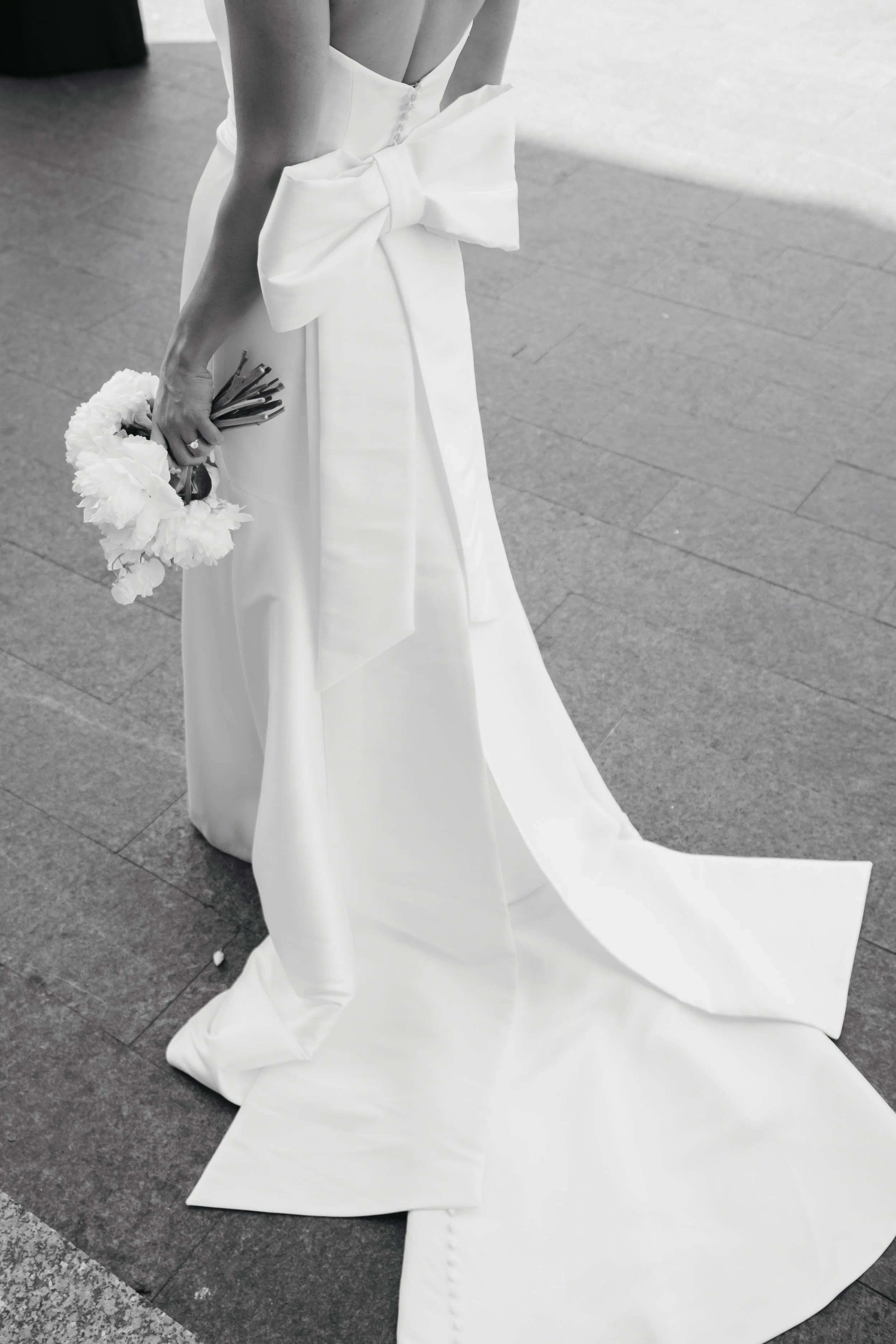 Black-And-White-Bridal-Details