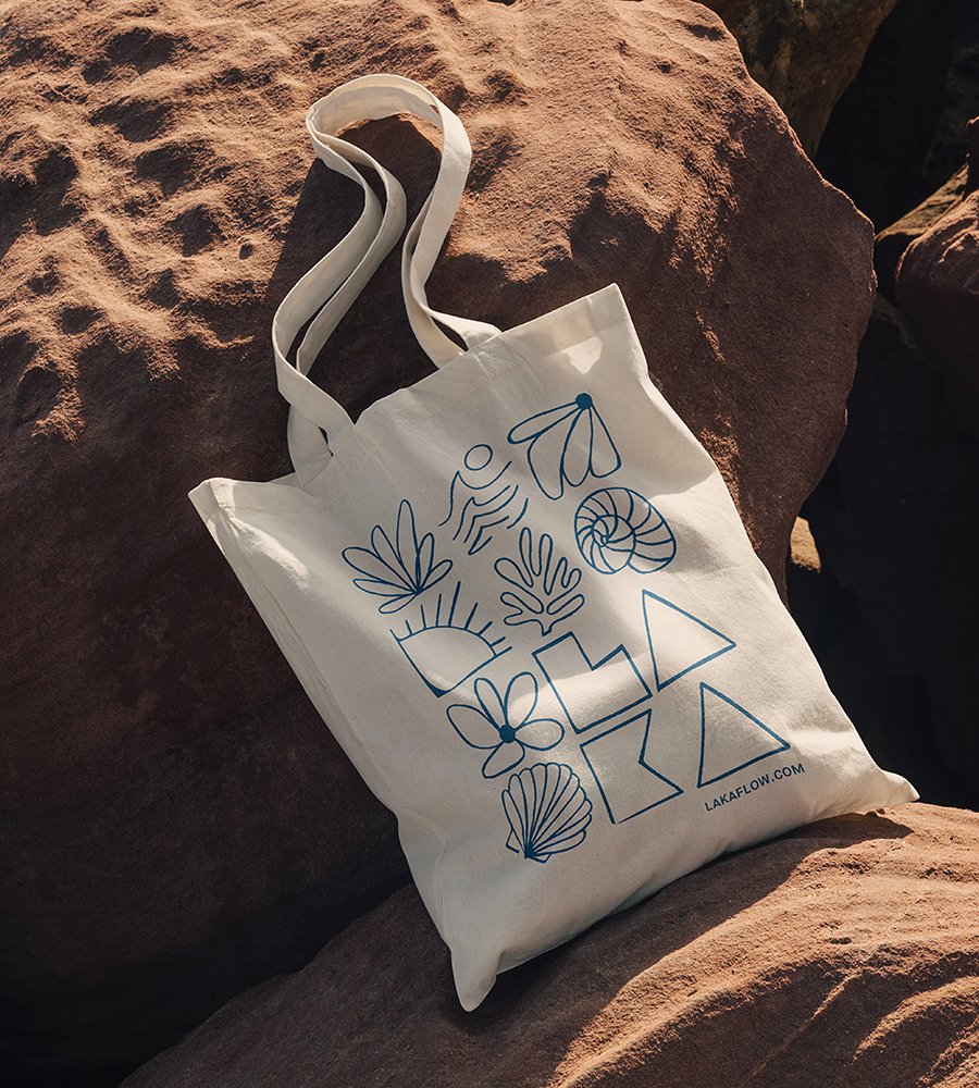 LAKA-grid design-tote bag web.jpg