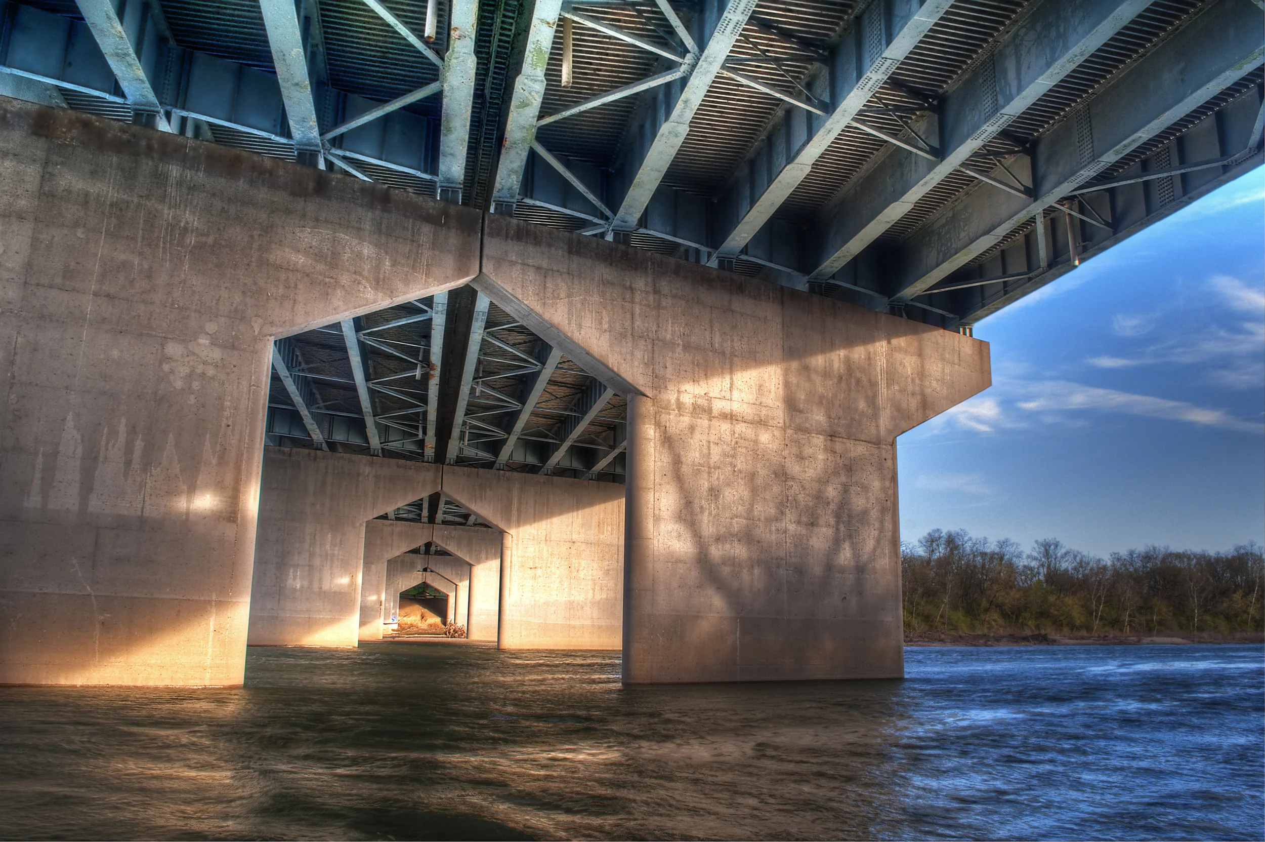 white river bridge.jpg