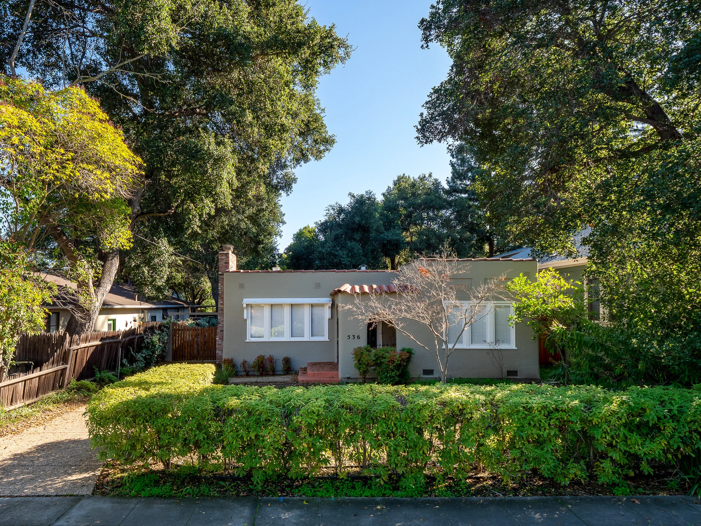 536 Addison Avenue