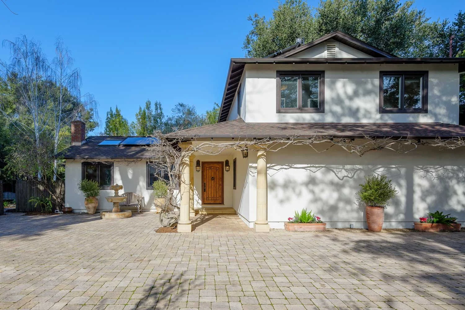 817 Melville Avenue