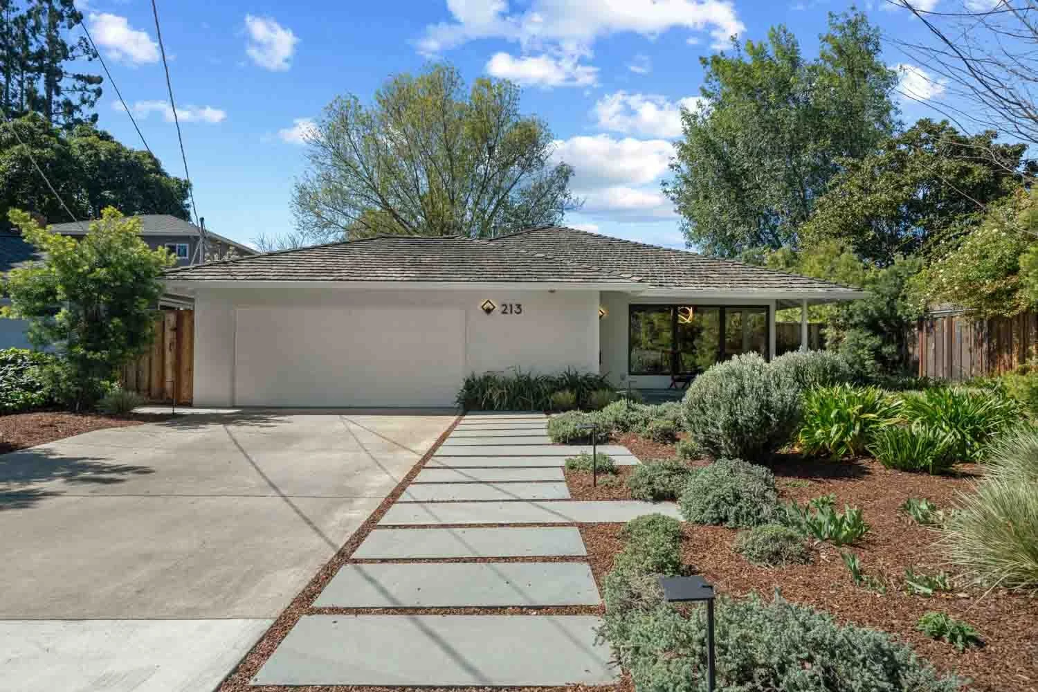 213 Blackburn Avenue