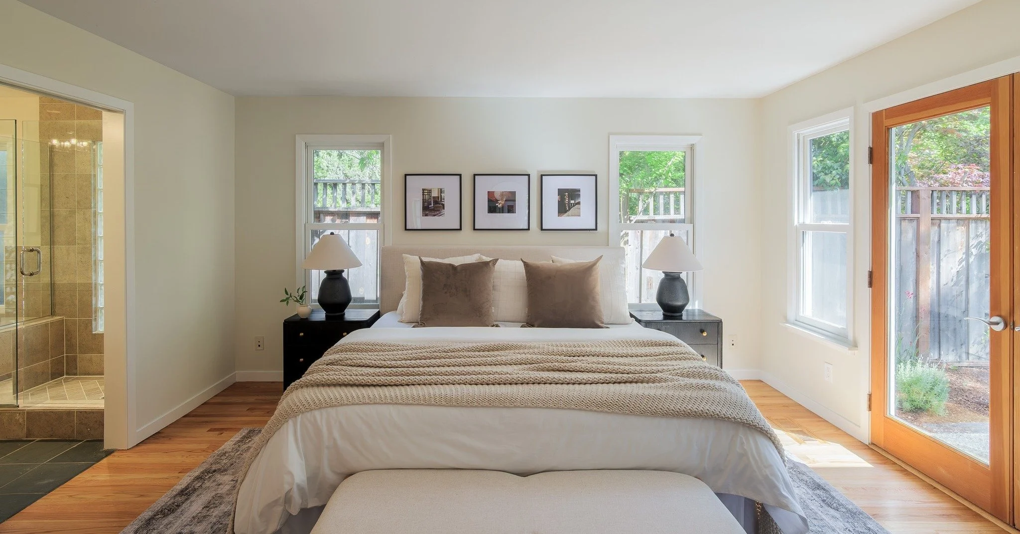 Our listing for sale at 848 Boyce in Palo Alto offers a rare blend of privacy and modern comfort. Framed by mature trees and beautiful landscaping, the home welcomes you with a sense of calm and seclusion with indoor/outdoor living. This primary suit