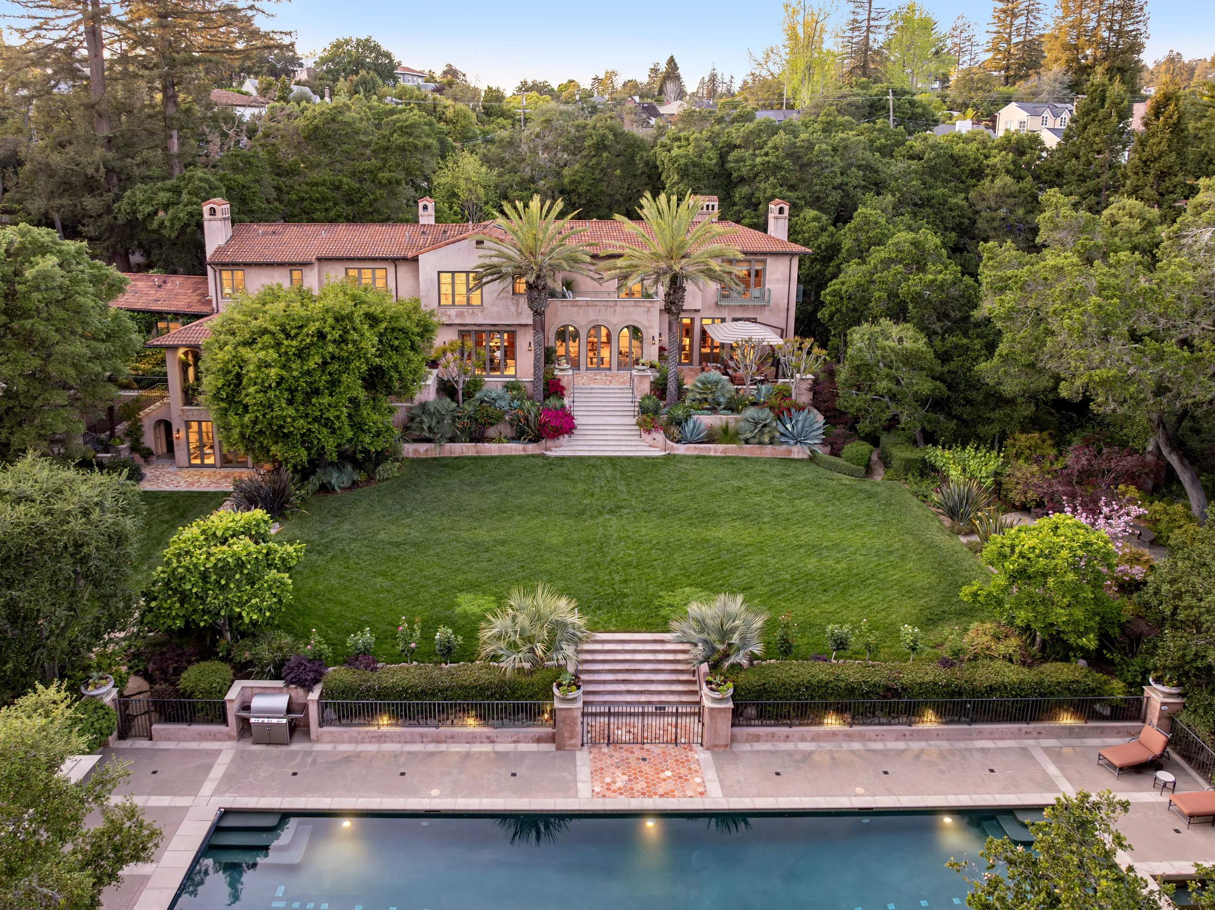 280 Indian Road