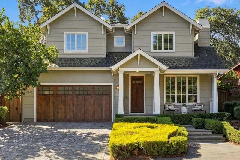2209 Carmelita Drive