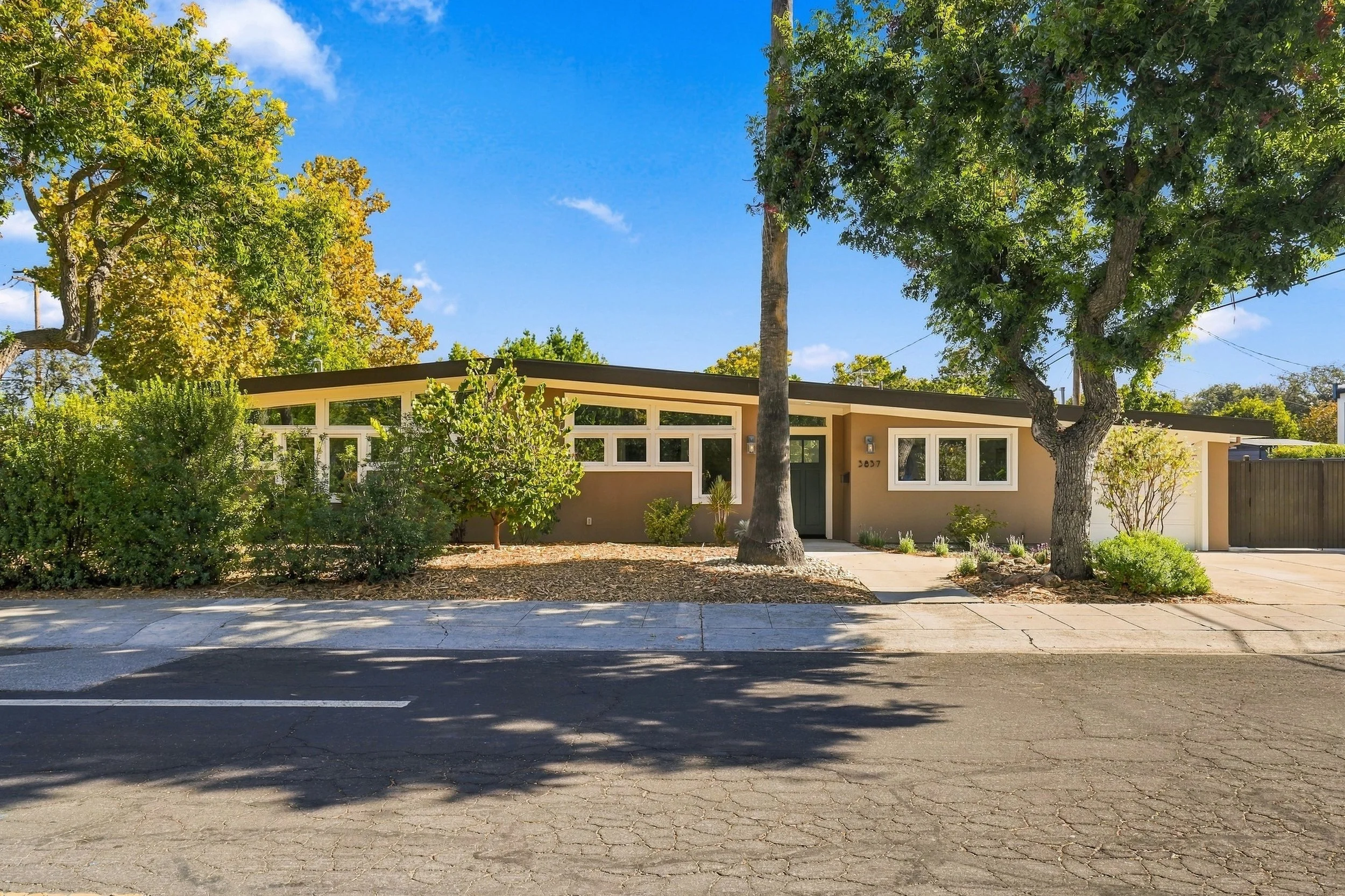 3837 Carlson Court