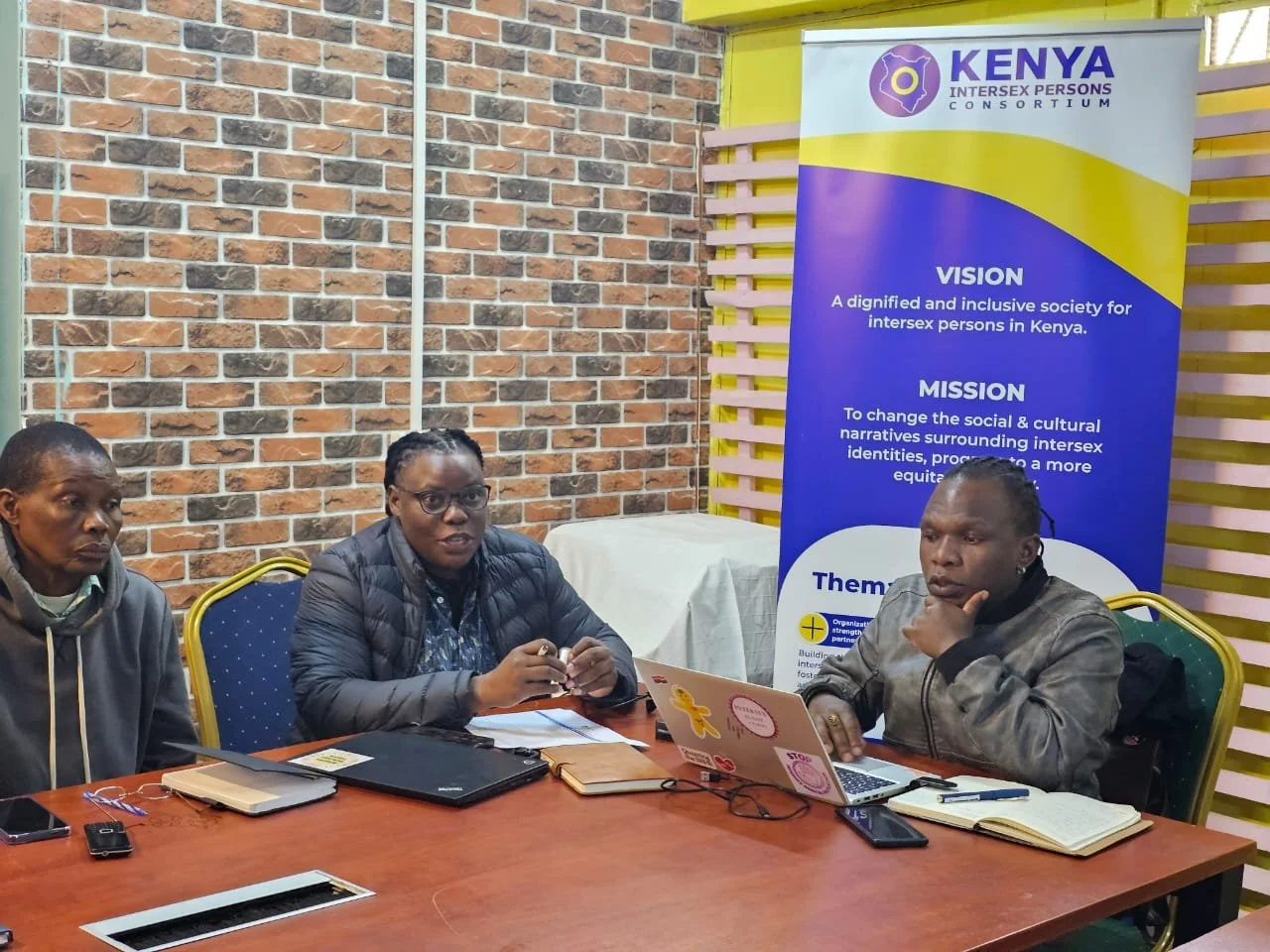 KIPC members in discussion