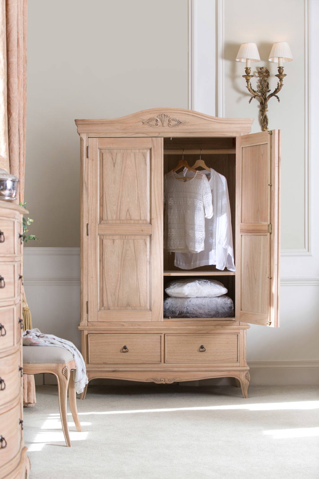 freestanding bedroom furniture