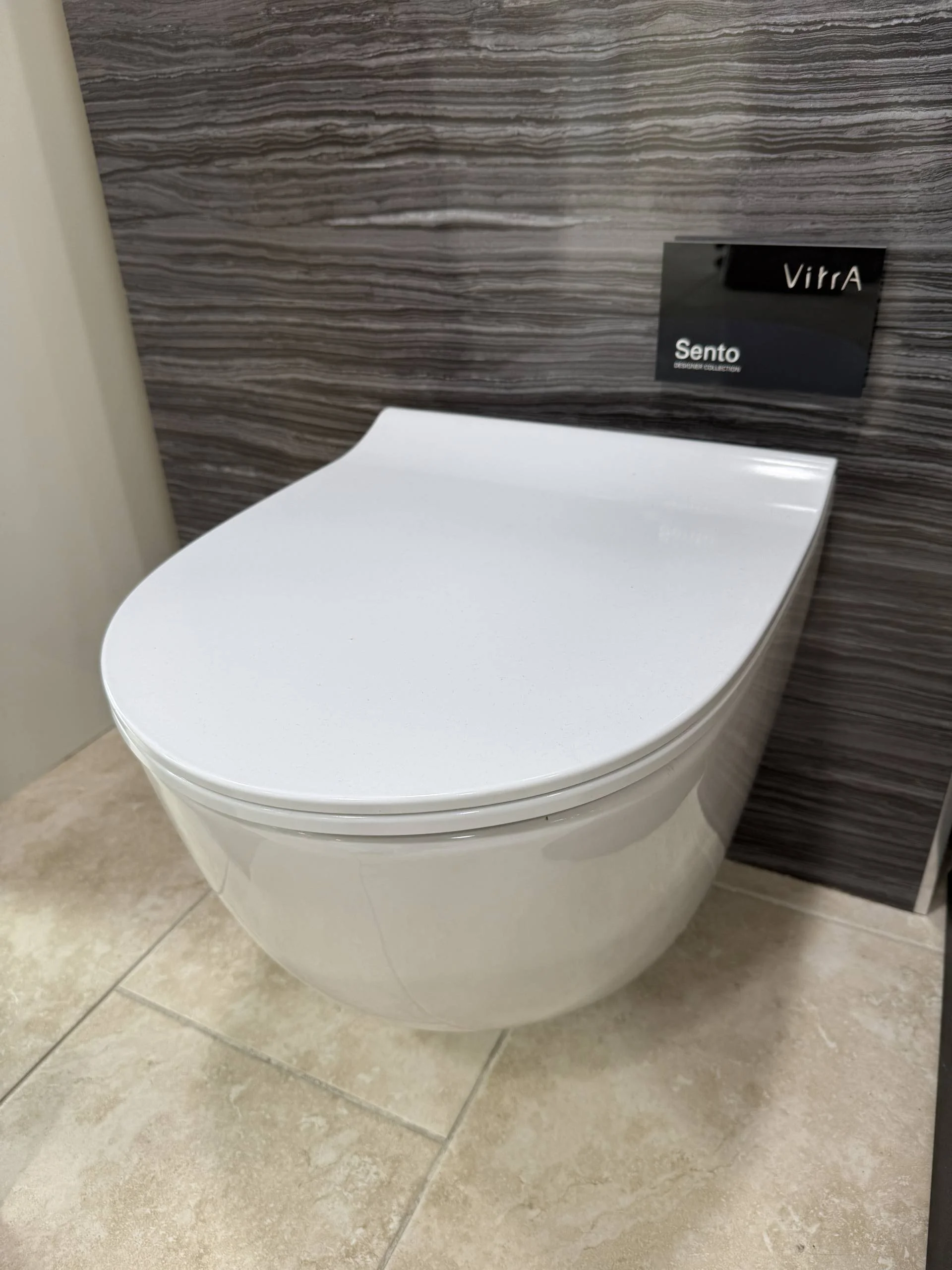Vitra_Sento_Geberit_Frame_Ex_Display (2).JPG