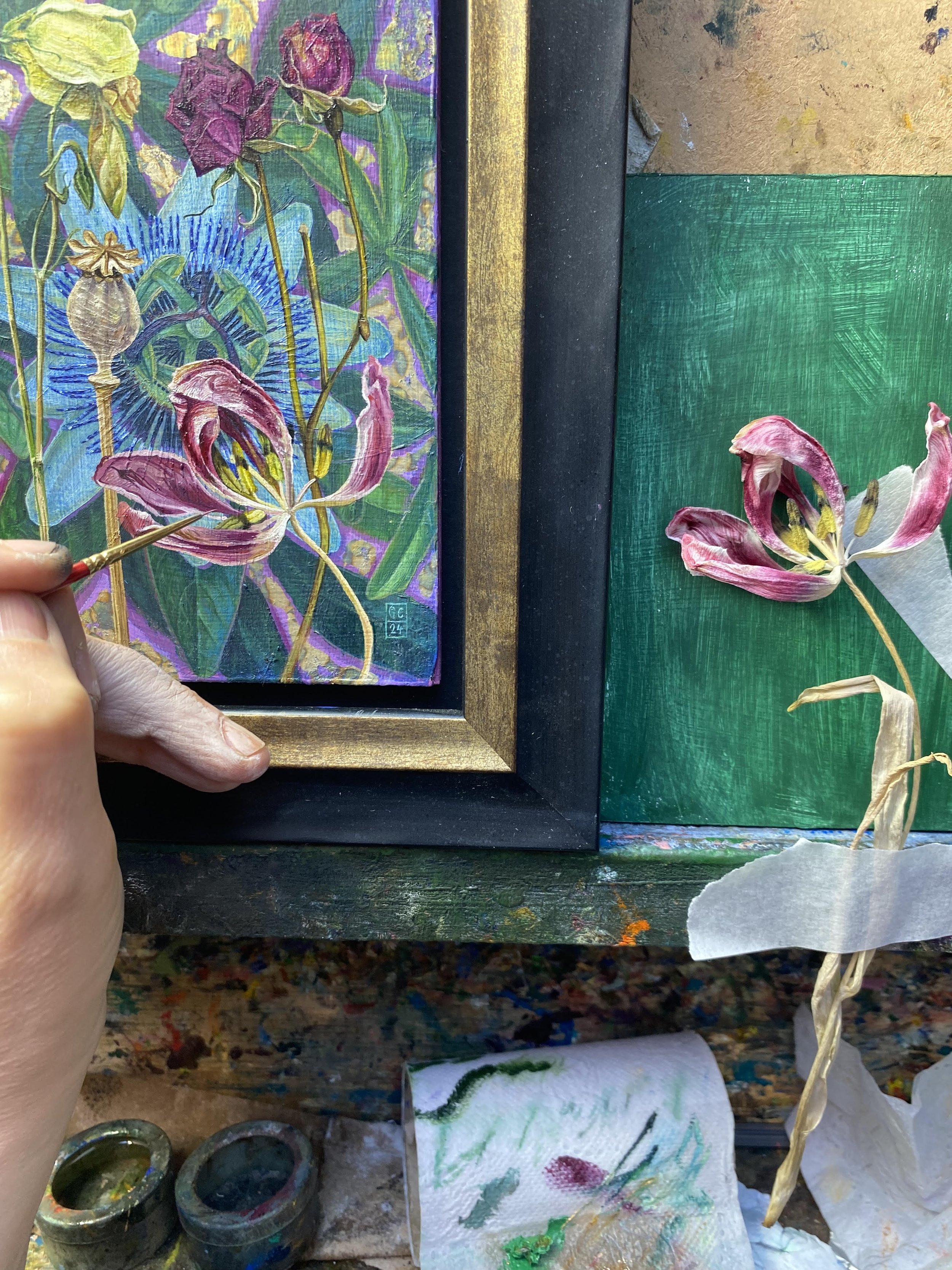Painting dried tulip .jpg