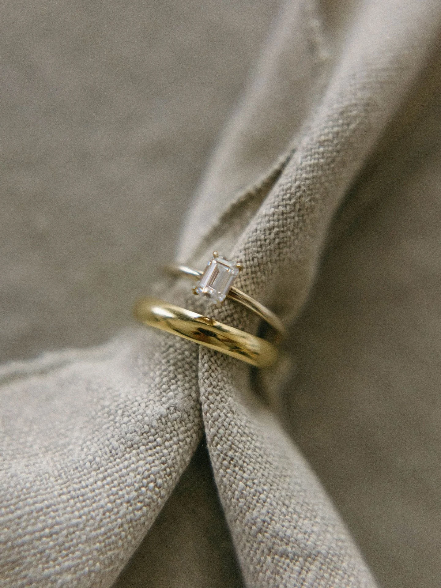 Turun Kultasepältä löydät laadukkaan ja kattavan kihla-, vihki -ja timanttisormusvalikoiman. 💍
”Meiltä löytyy Suokon sormusmallit, haetaan yhdessä teille sopiva. Palvelemme erittäin viihtyisäss&aum