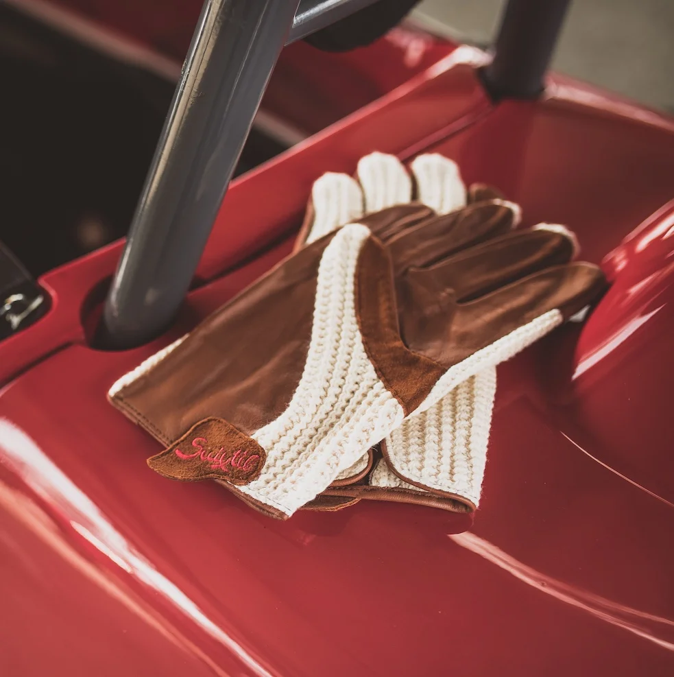 Classic Suixtil Driving Gloves