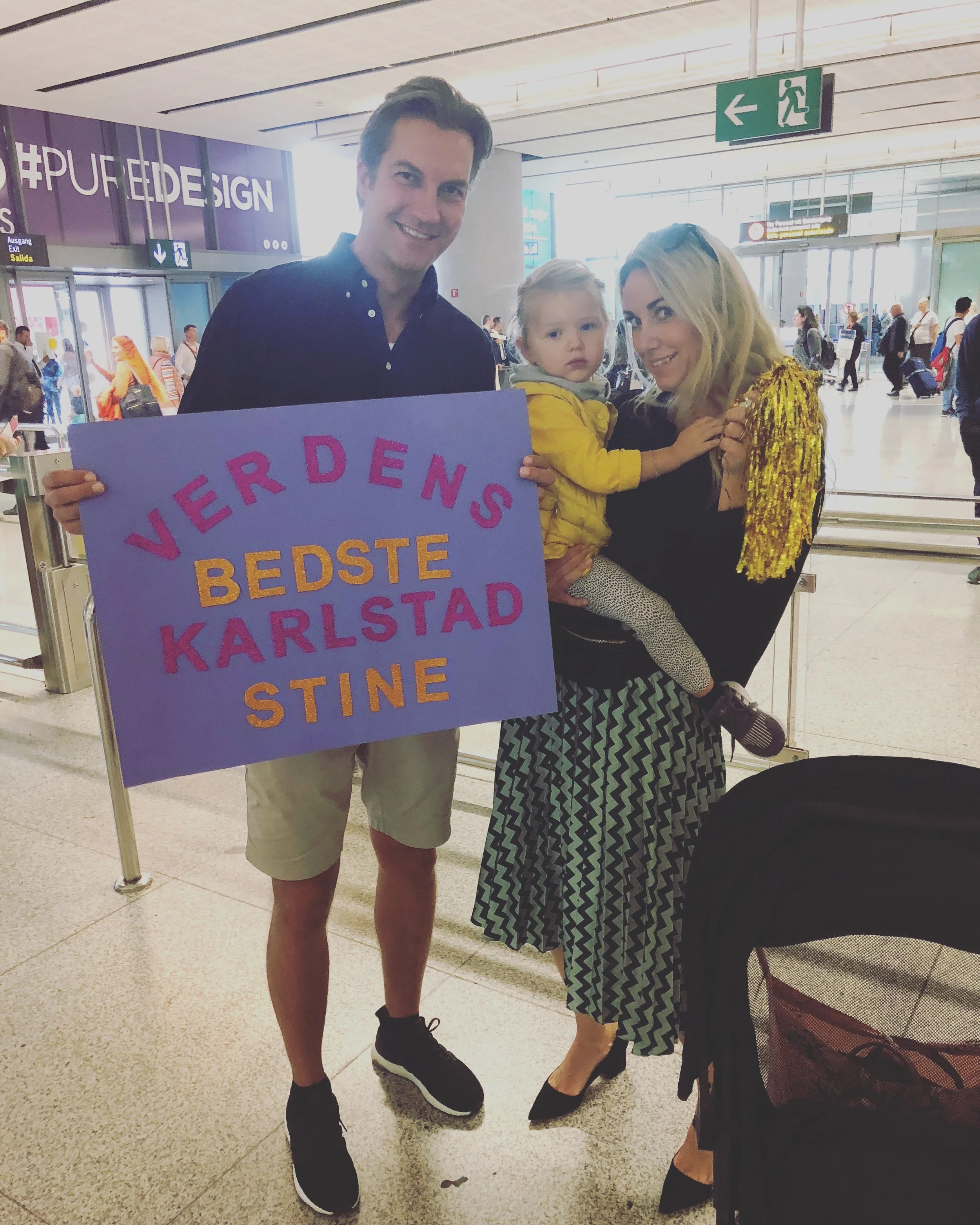 Kan man blive andet end glad, når man bliver mødt sådan i lufthavnen?
