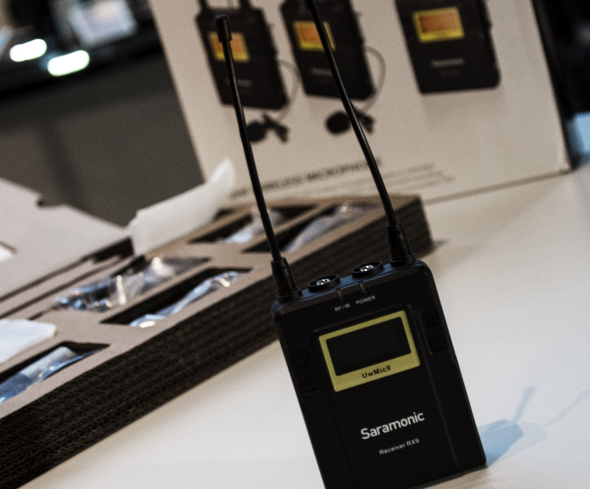 Levende lyd fra Saramonic — Monitor Norge Saramonic UwMic9 RX XLR dobbel Sett med to mygger og kompakt