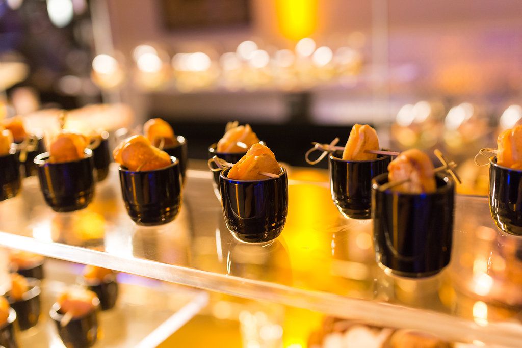 How To Create An Interactive Guest Dining Experience