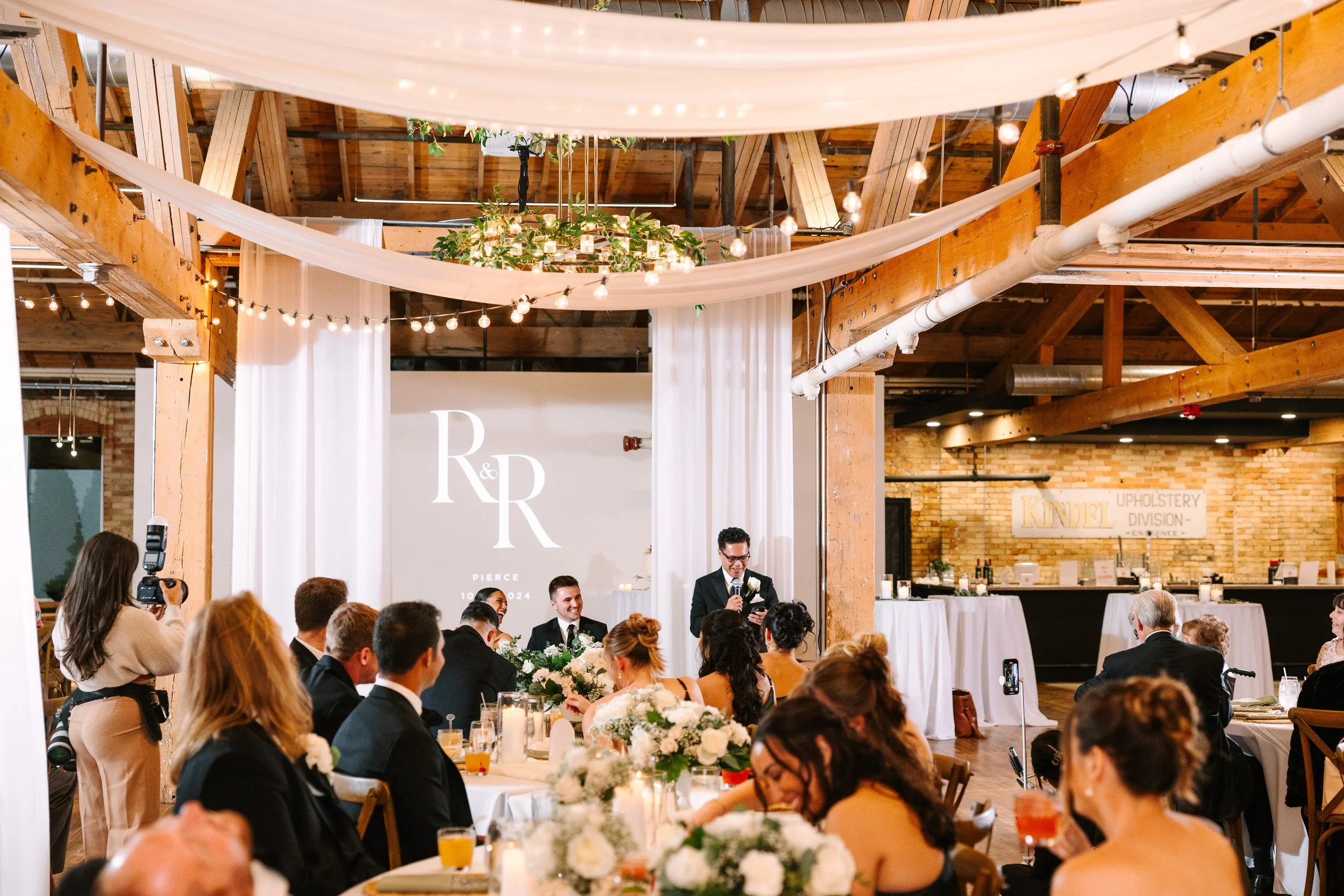 rachel-ryan-goei-center-grand-rapids-wedding-final-1687.jpg