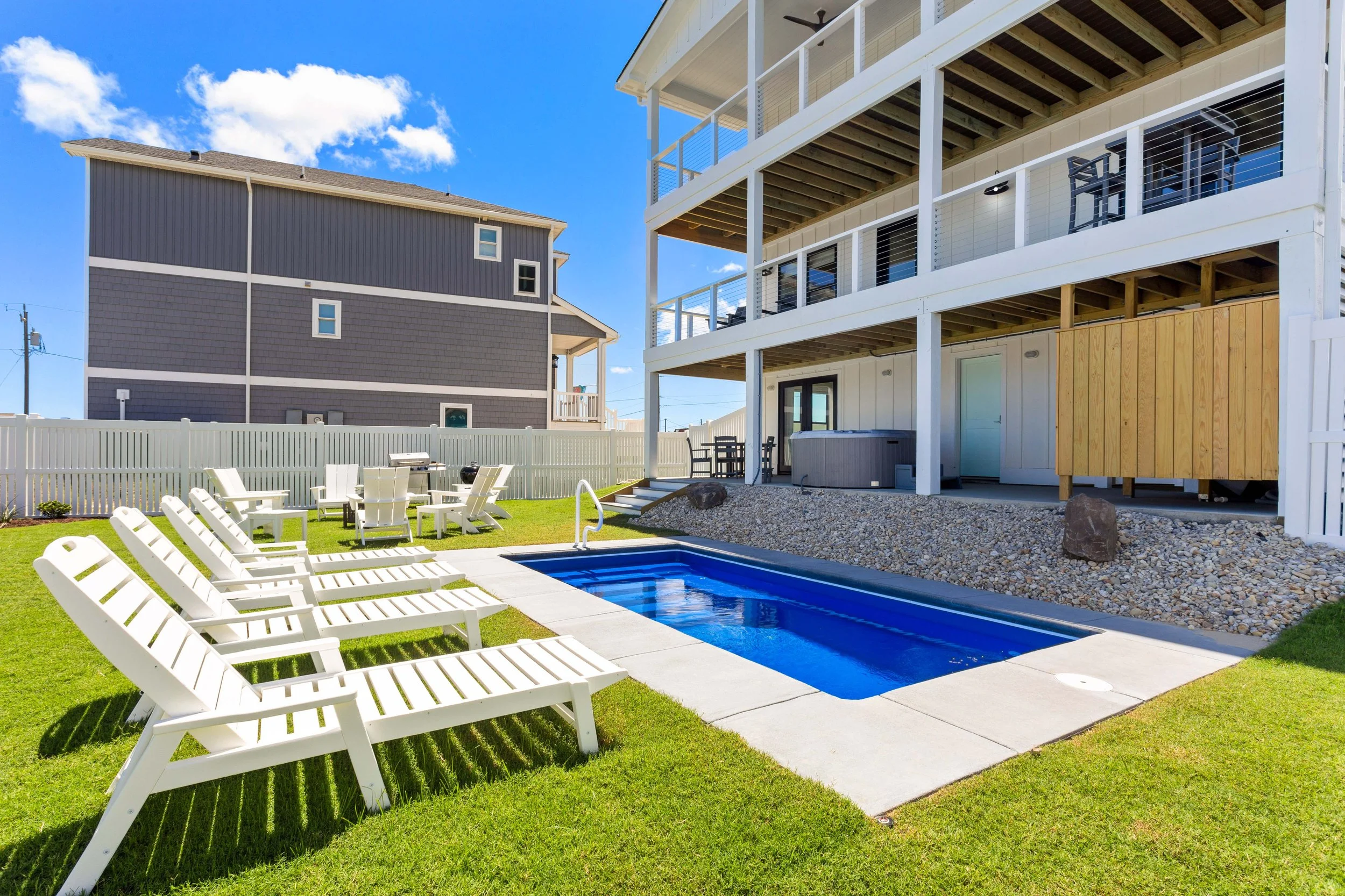 Exterior Pool Perspective