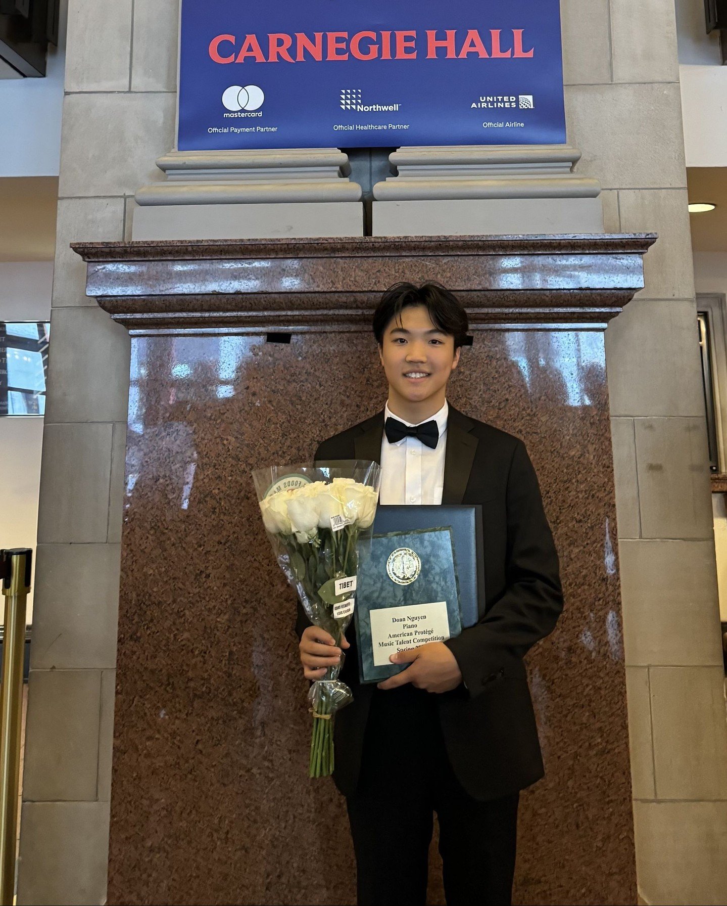 Friday Spotlight!⁠
⁠
This is one of our outstanding mentors, Doan! This young man attends smtexas1906 and has been a dedicated and faithful mentor for the past several years. ⁠
⁠
This amazing student just accomplished something that many can only dre