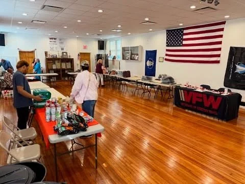 What a Monday! The second annual outreach event at @vfwpost2294 in Jersey City brought together amazing partners and unforgettable moments. Veterans received free haircuts from The Real Deal Barber Shop, hot meals, critical services, and of course&md