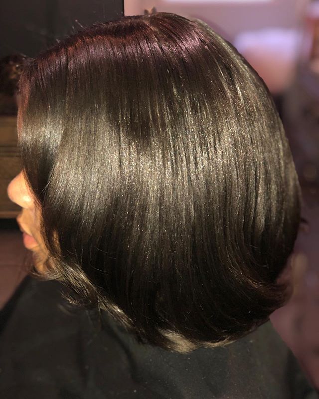 #RollerSet #RootsPressed #RollerWrap #HealthyHair1st #nolahairitageluxuryhaircare Products Used:
⚜️pHormula504 Shampoo &amp; Conditioner ⚜️SweetBayouH2O LeaveIn ⚜️ImperialRouxSilkStylingFoam ⚜️VooDooSilkSerum #getyourstoday‼️ #nolahairstylist #clickl