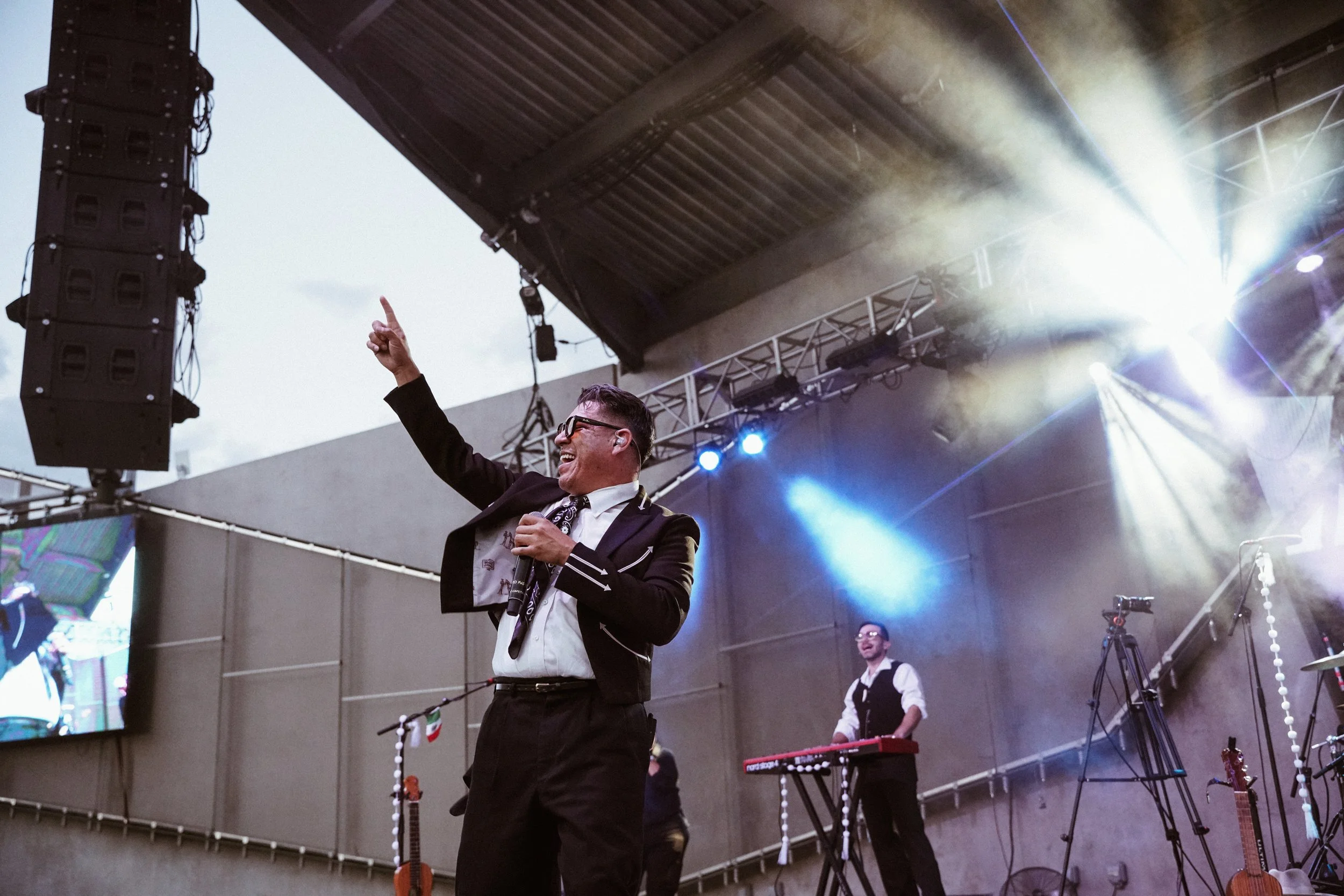 Las Cafeteras-20.jpg