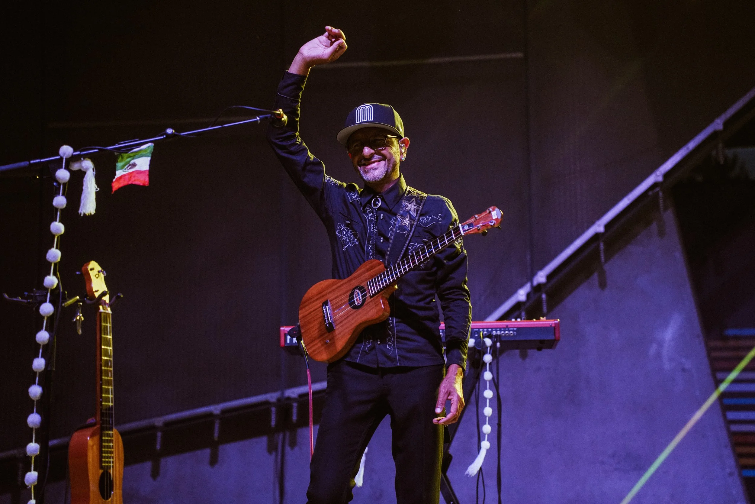 Las Cafeteras-26.jpg