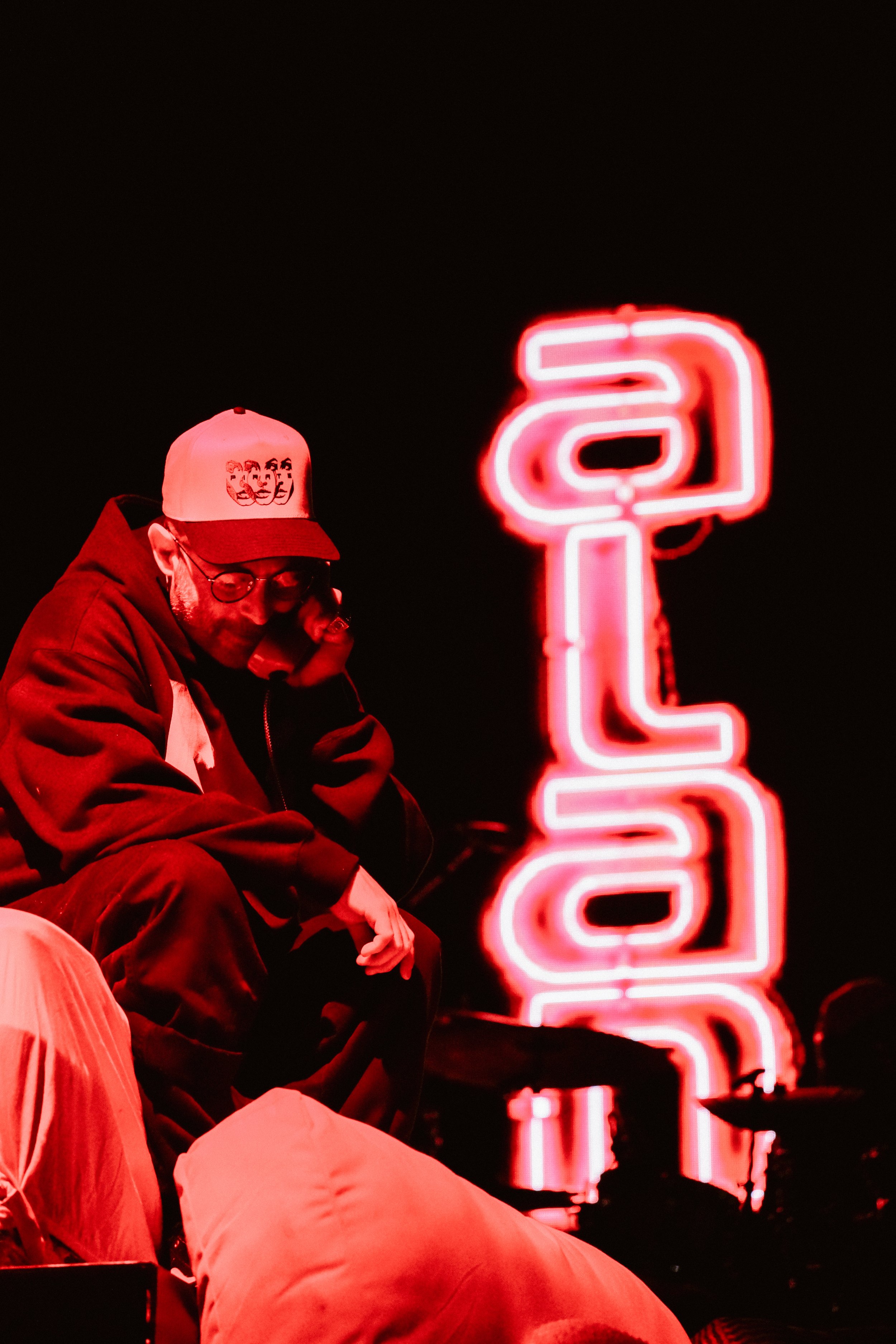 Badu and Alc-3.jpg