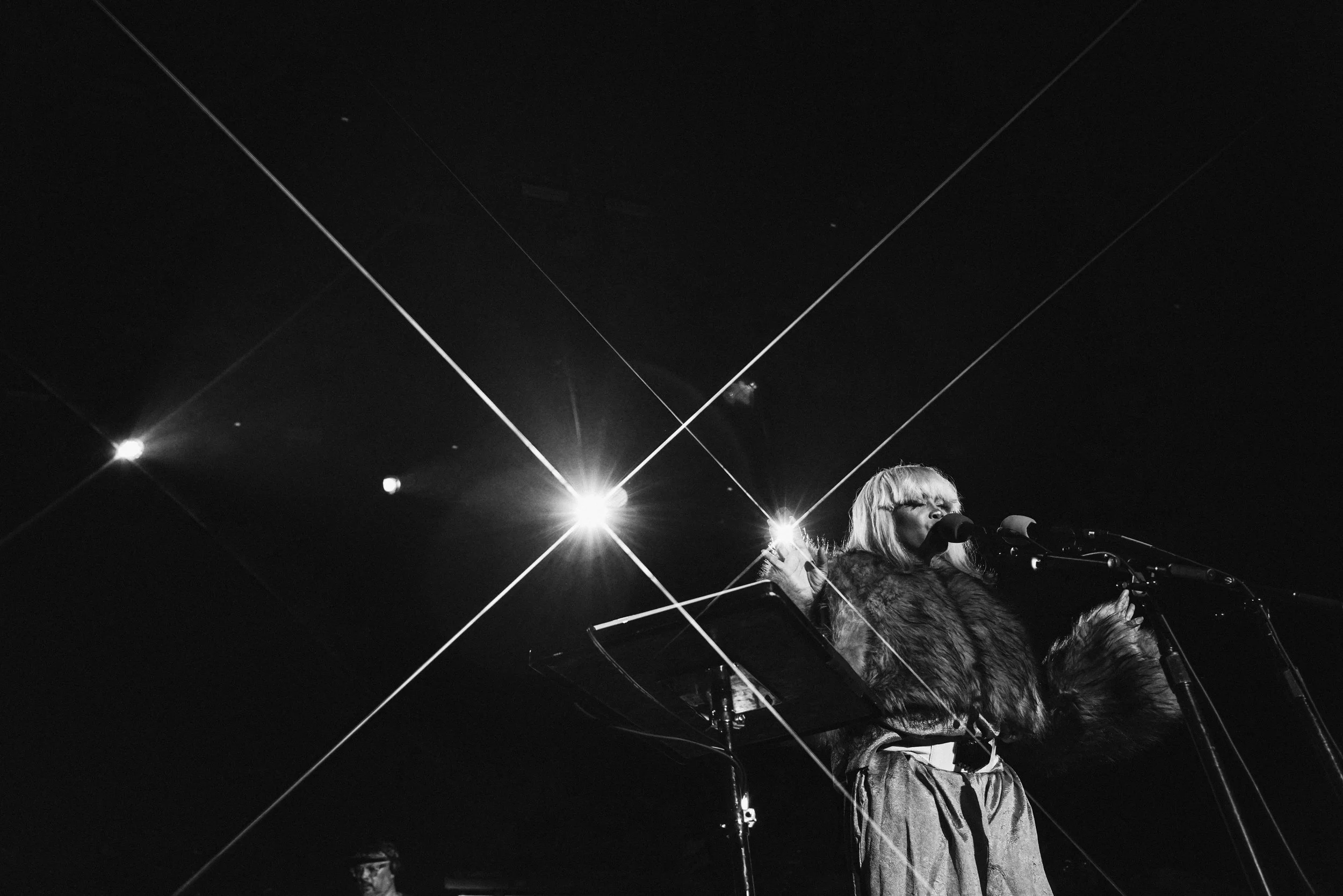Badu and Alc-23.jpg