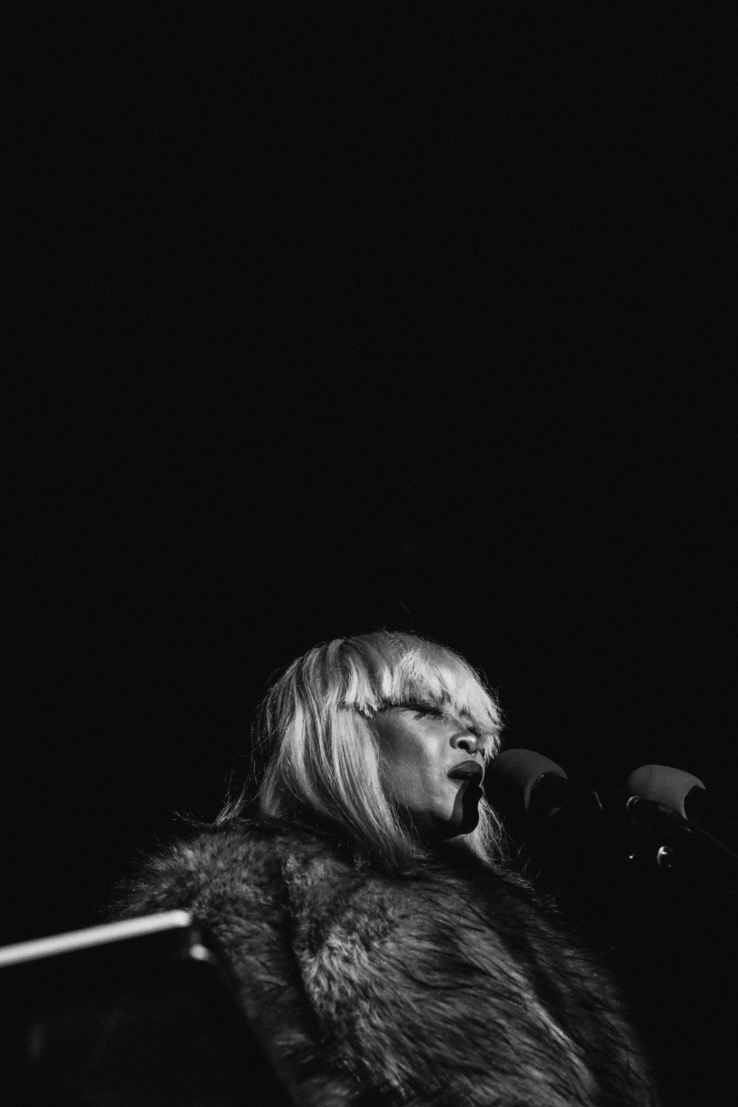 Badu and Alc-24.jpg