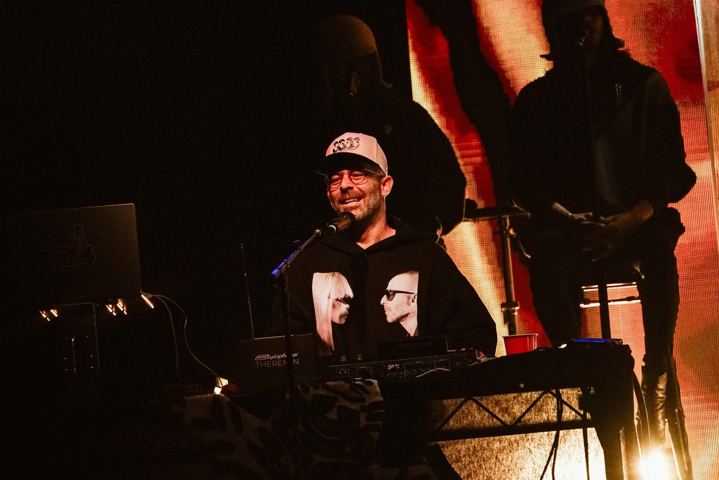 Badu and Alc-37.jpg