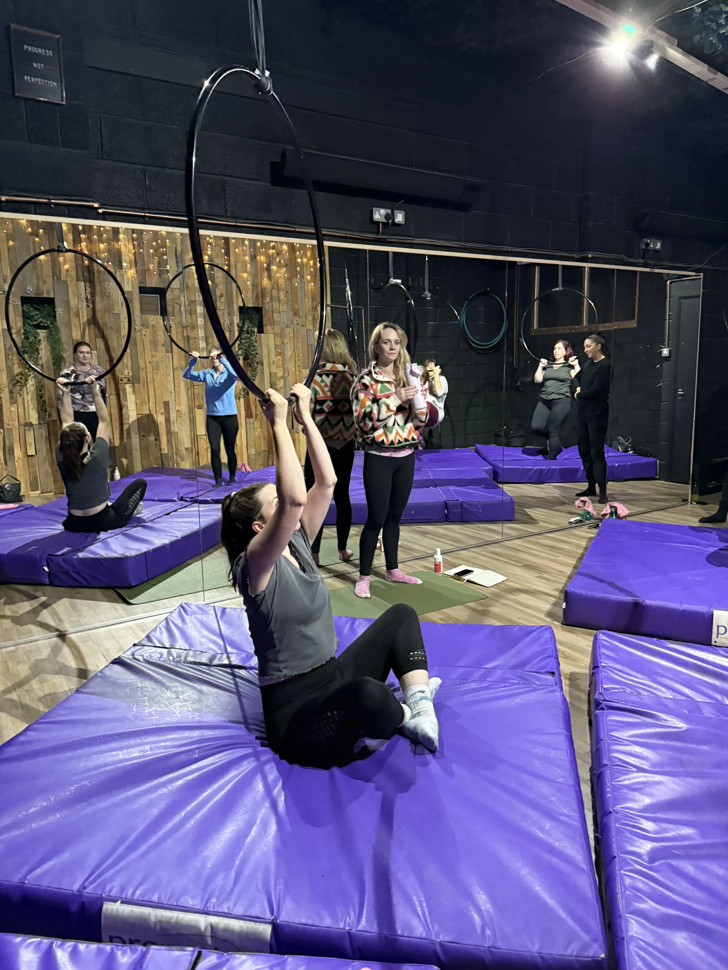 Aerial hoop conditioning: 10 minutes that make every trick feel easier