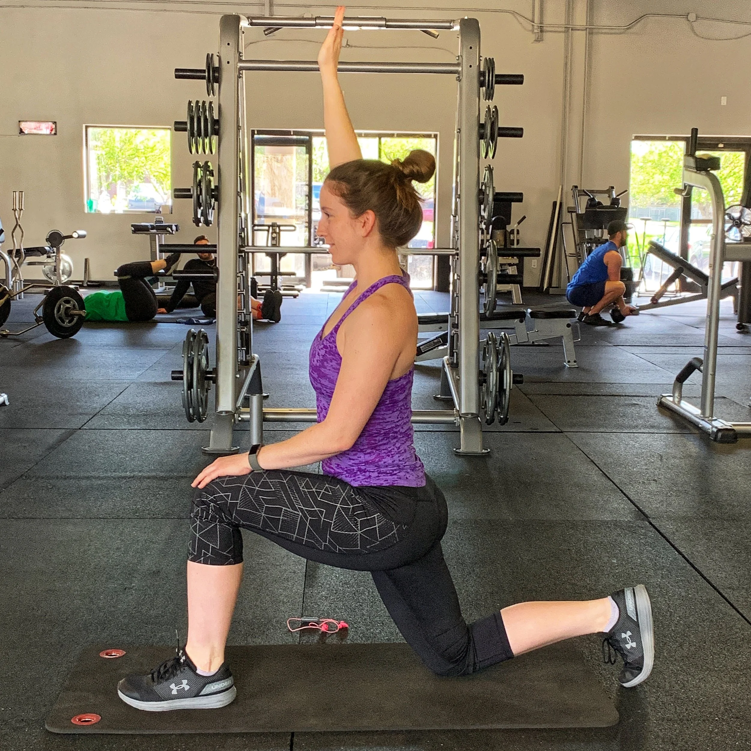 Stretching before and after an outdoor run prevents injury