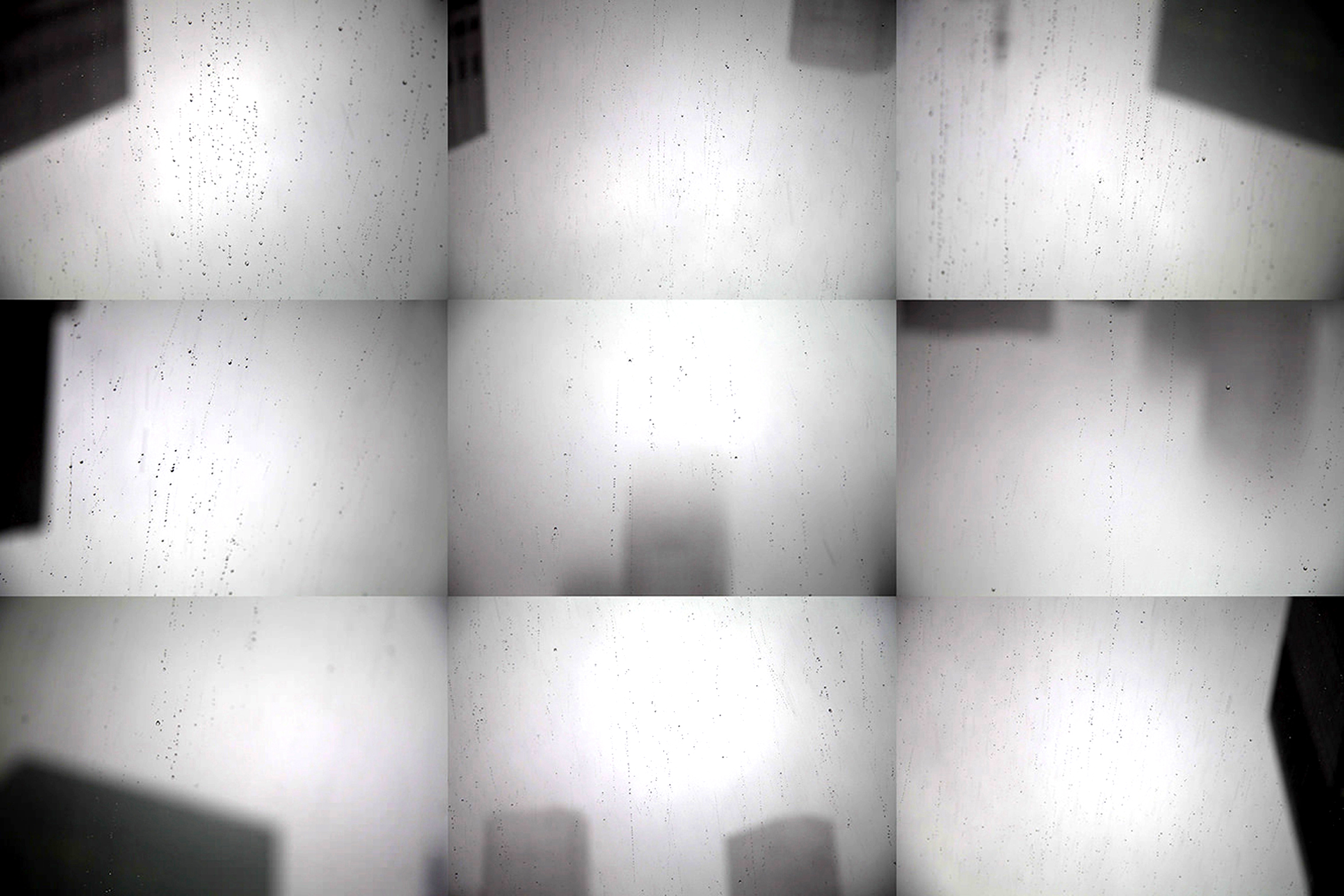  NY Fog, 2012  Digital Prints Mounted on Diasec  83” x 106”    New York Niebla, 2012  Impresión Digital Montada en Acrílico por Emulsión (Diasec)  211 cm x 269 cm 